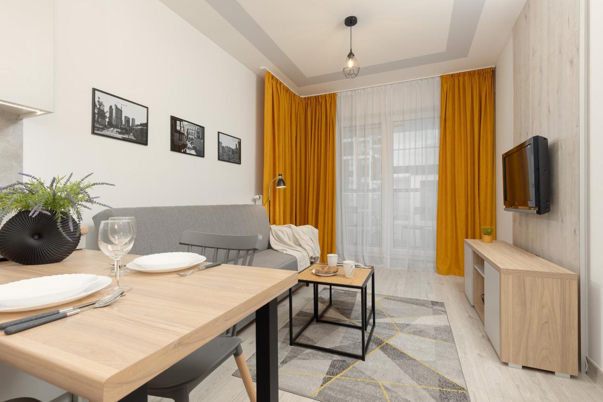 Apartament Ideal For Remote Work With Furnished Balcony And Parking By Renters