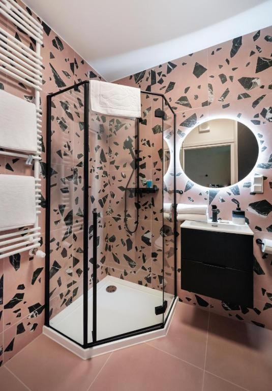 Ruby Apartment