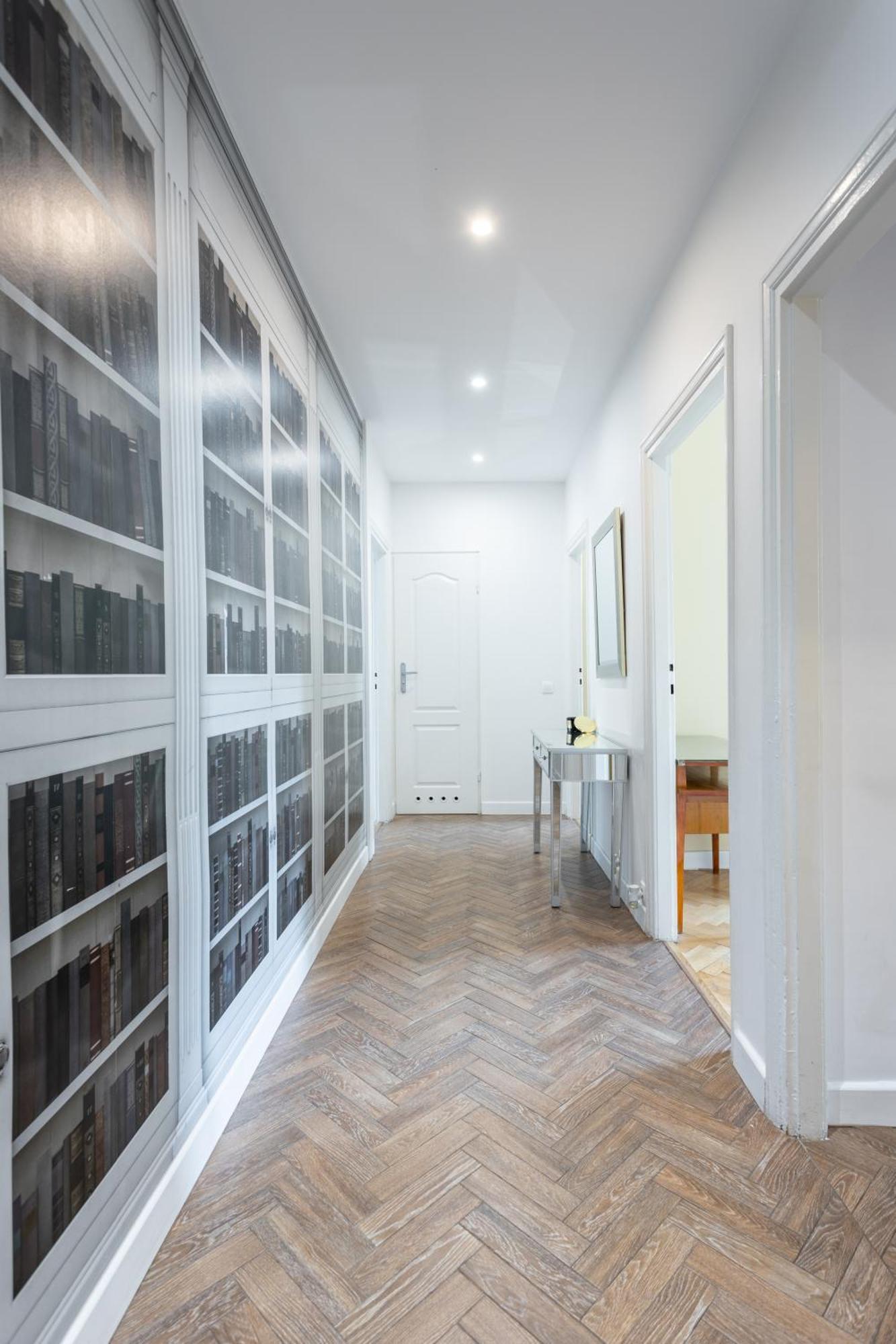 - Great Location - Big And Bright Apartment&nowy Swiat Apartment Warschau