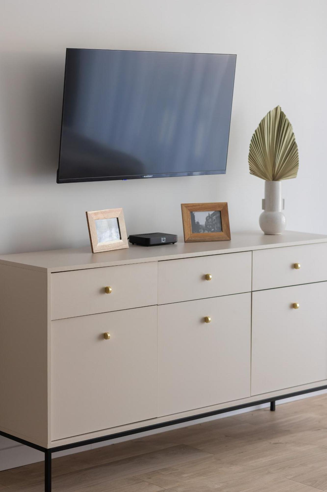 Apartment Modern Mokotow With Parking & Balcony By Renters