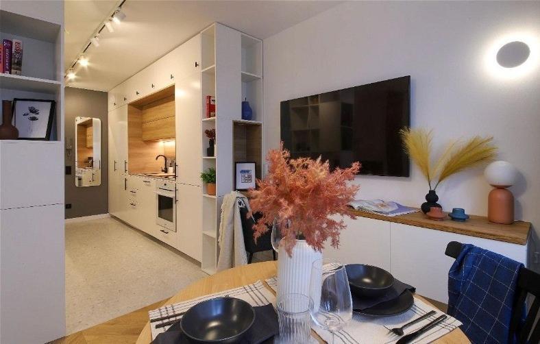 Apartment Designer With Bedroom Near Old Town Dubois Warschau