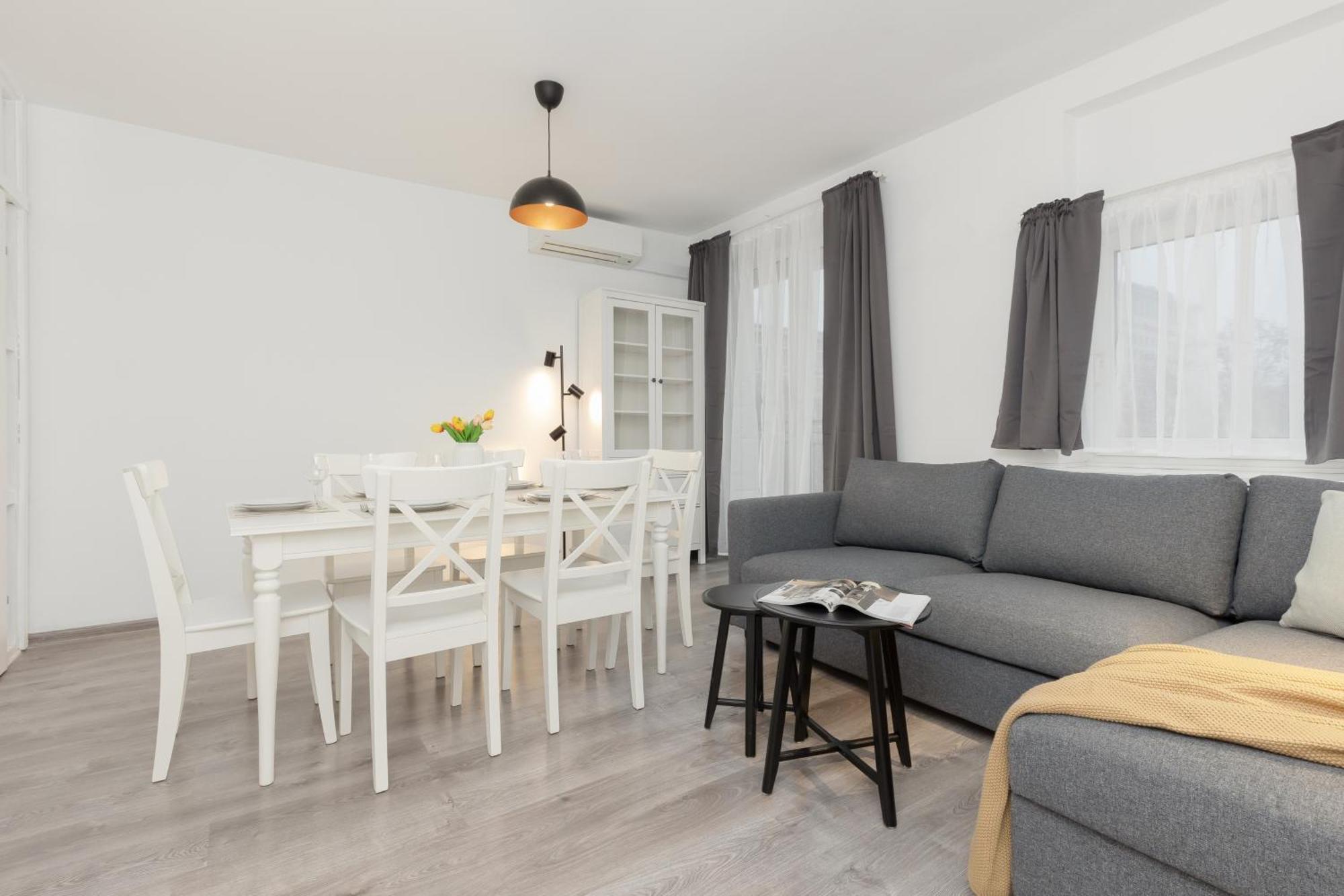 Center By Renters Apartament Warszawa