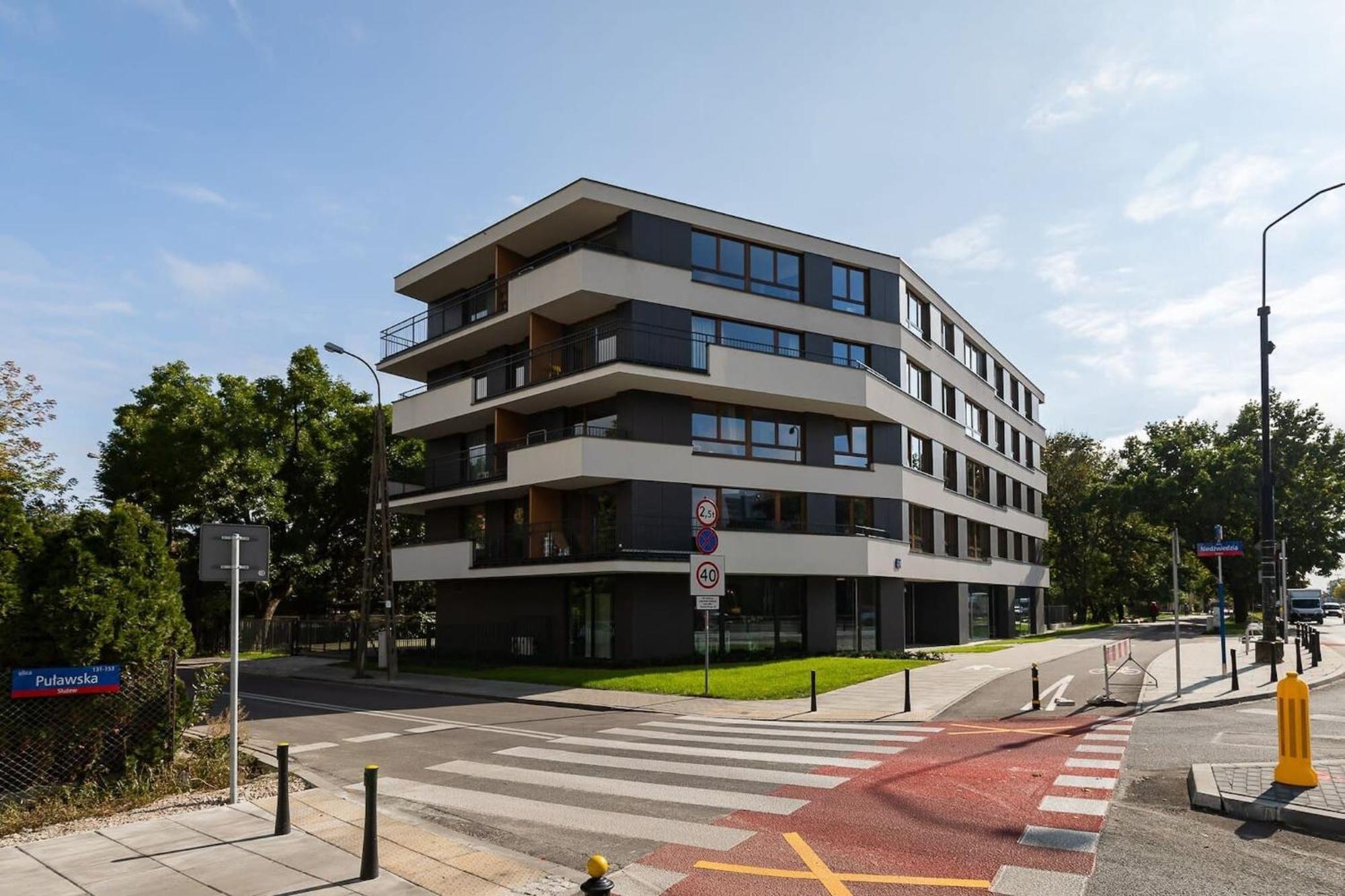 Pulawska 221 - Colorful With Balcony By Renters Apartment *