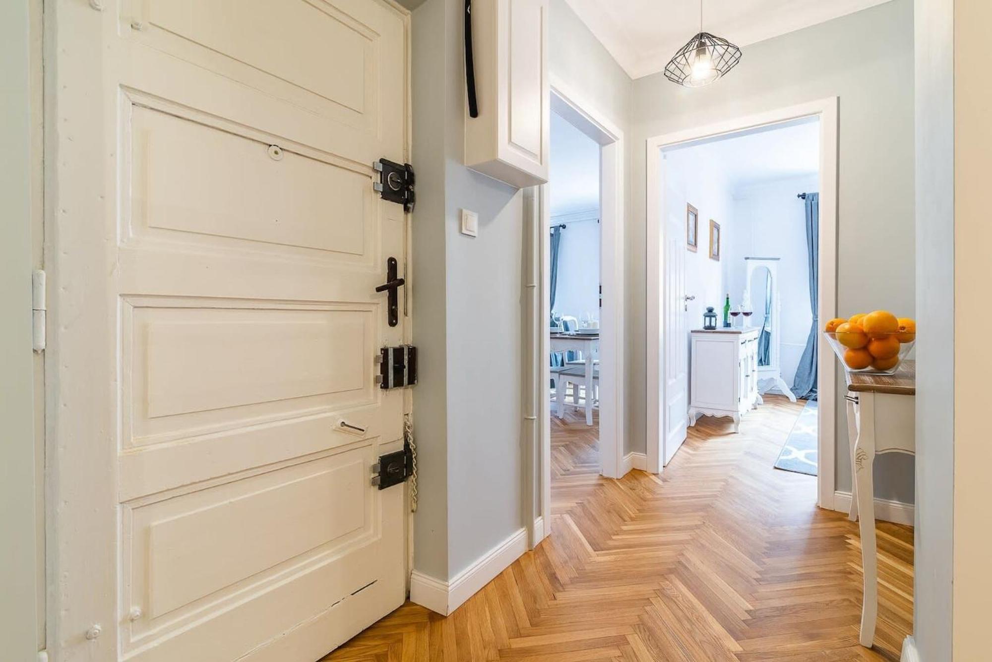 Apartament Senatorska 7 By Renters