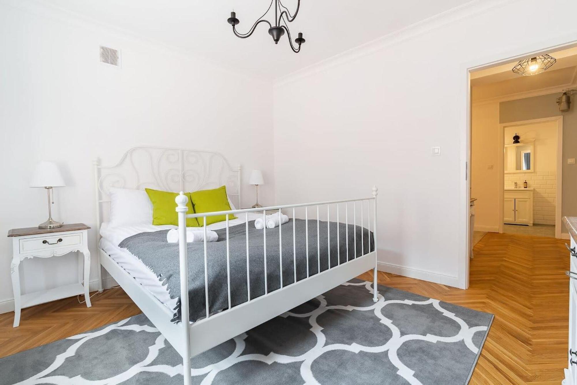 Senatorska 7 By Renters Warszawa
