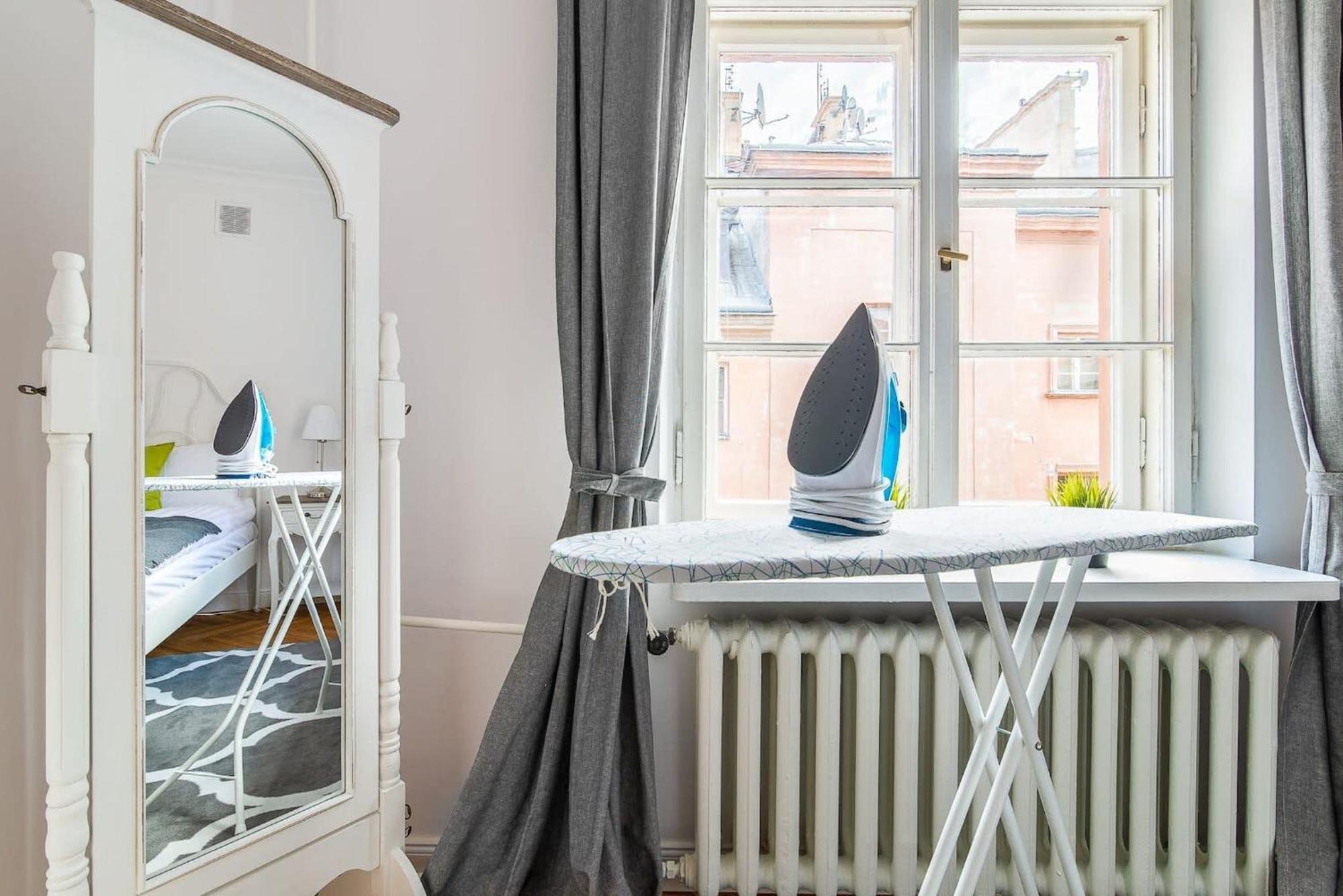 Senatorska 7 By Renters Apartament *