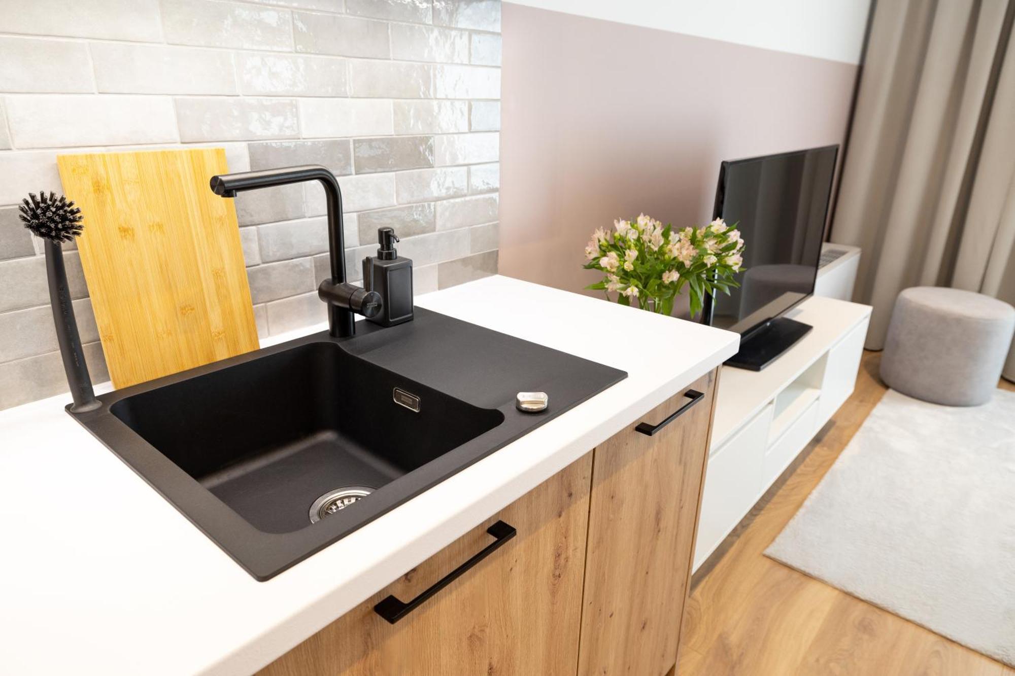 B85 Hotel apartamentowy *