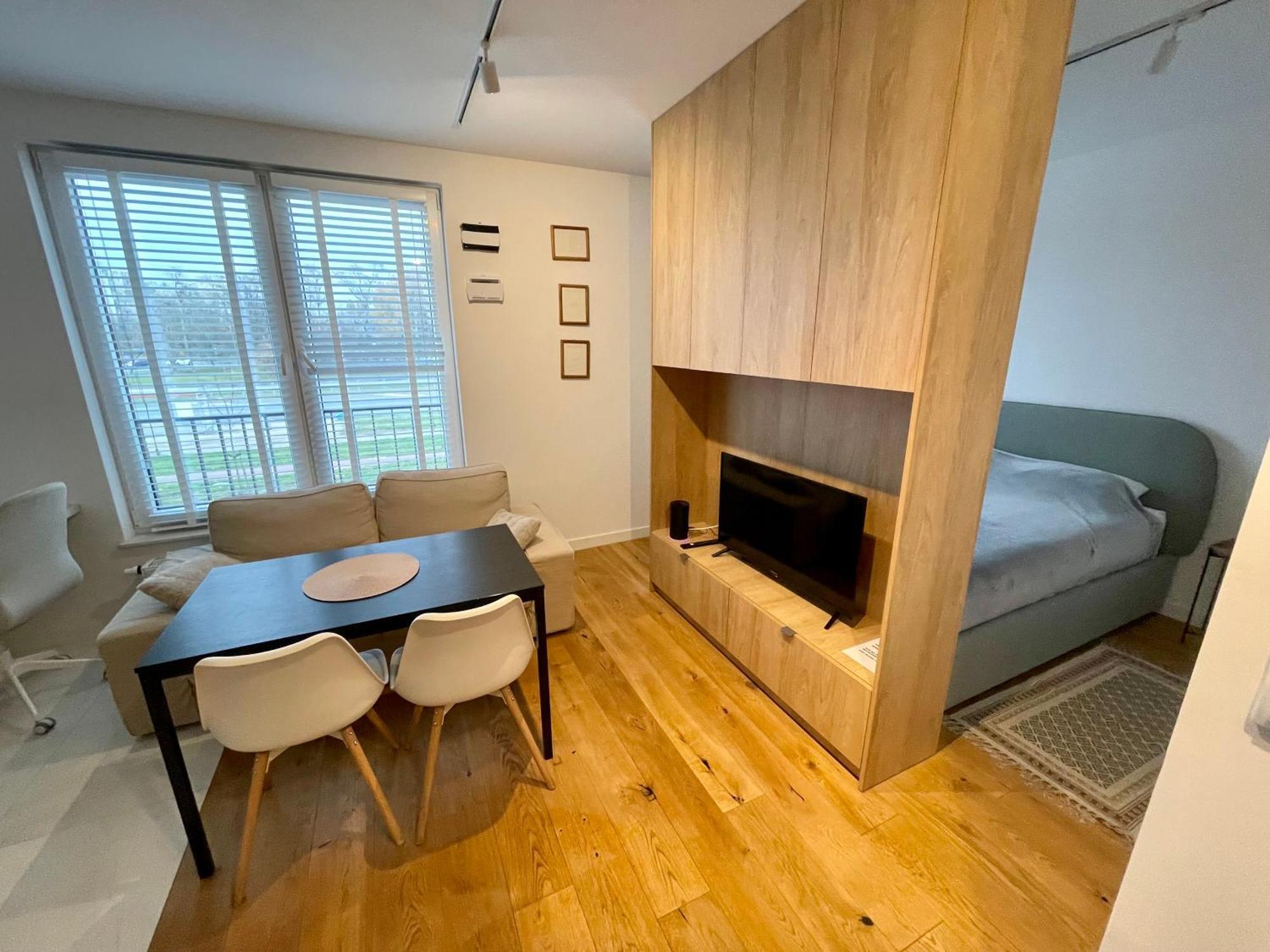 Apartamento Time&house Pileckiego Przy Centrum Onkologi I Klinice Novum Apartament Na Wylacznosc Pokoj,sypialnia,lozko, Lazienka,kuchnia *