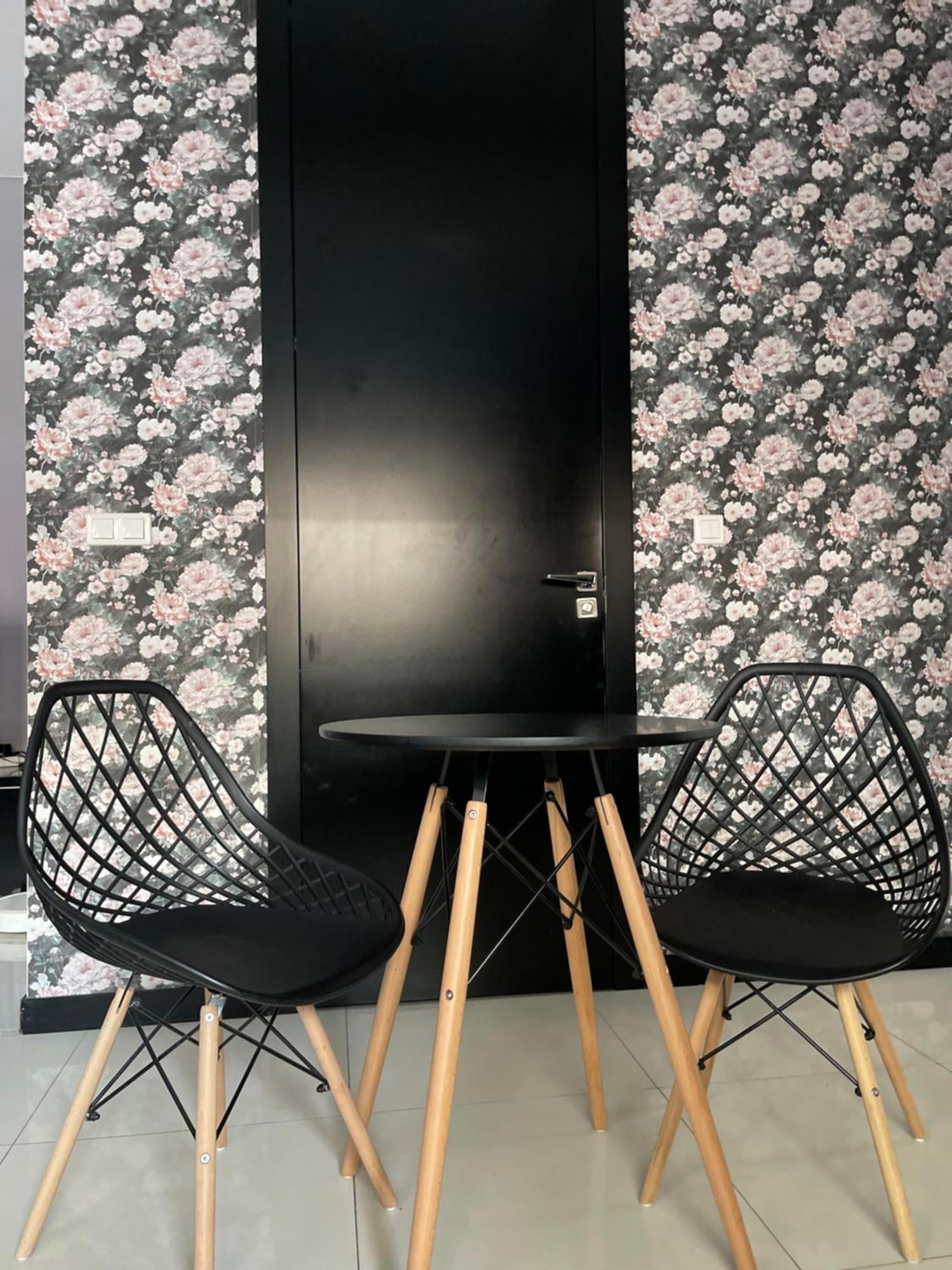 Apartament Centrum Grojecka 194 *