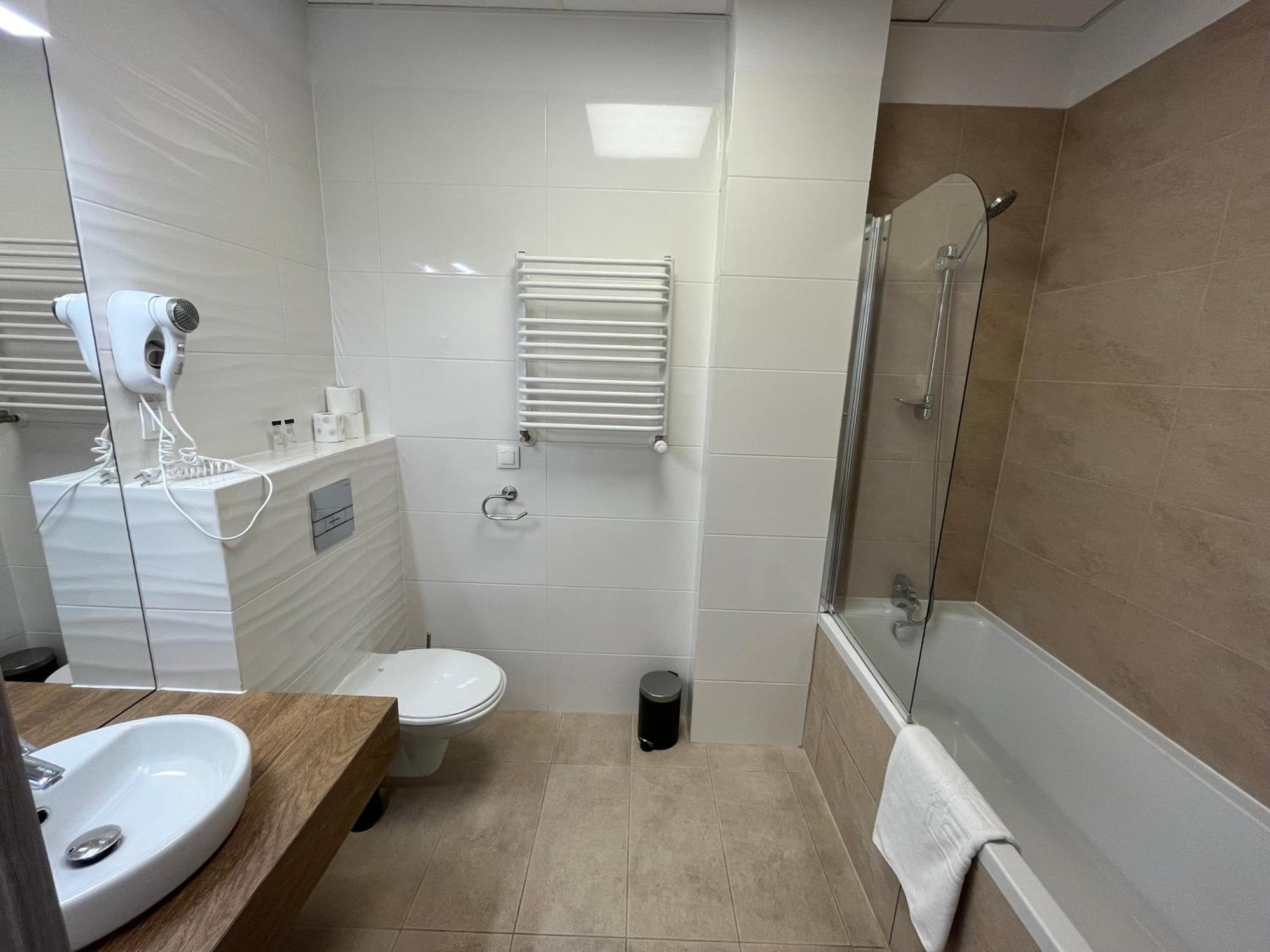 Al. Jerozolimskie 216 Perfect Apartamento