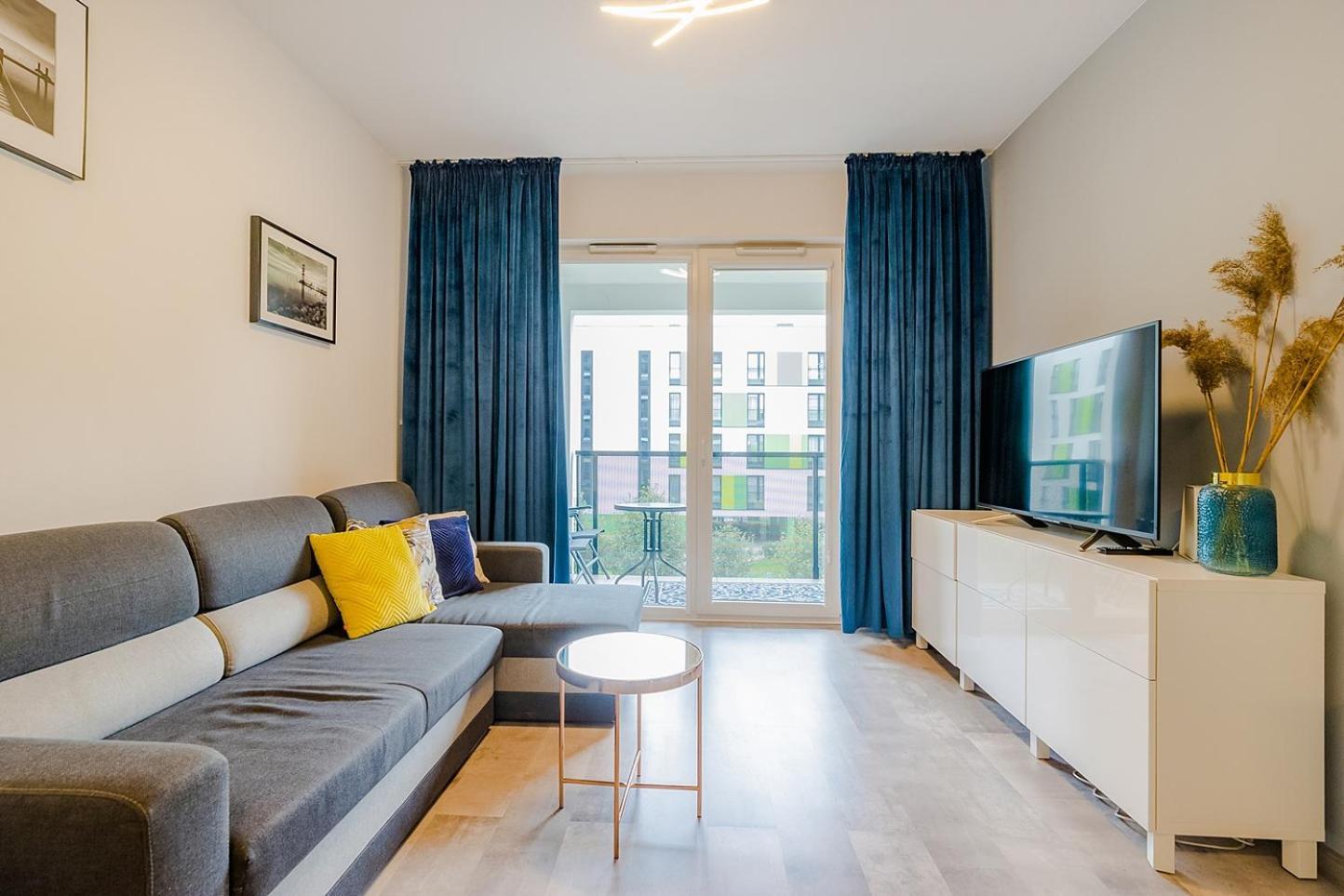 Apartment Family Zoliborz By Renters Warsaw