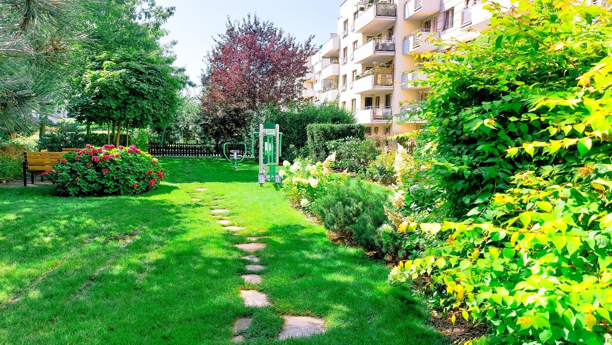 M&r Apartament Travel&business Premium Skoroszewska - Free Wifi - Self Check-in - Enel-med - Fv - Close The City Center *
