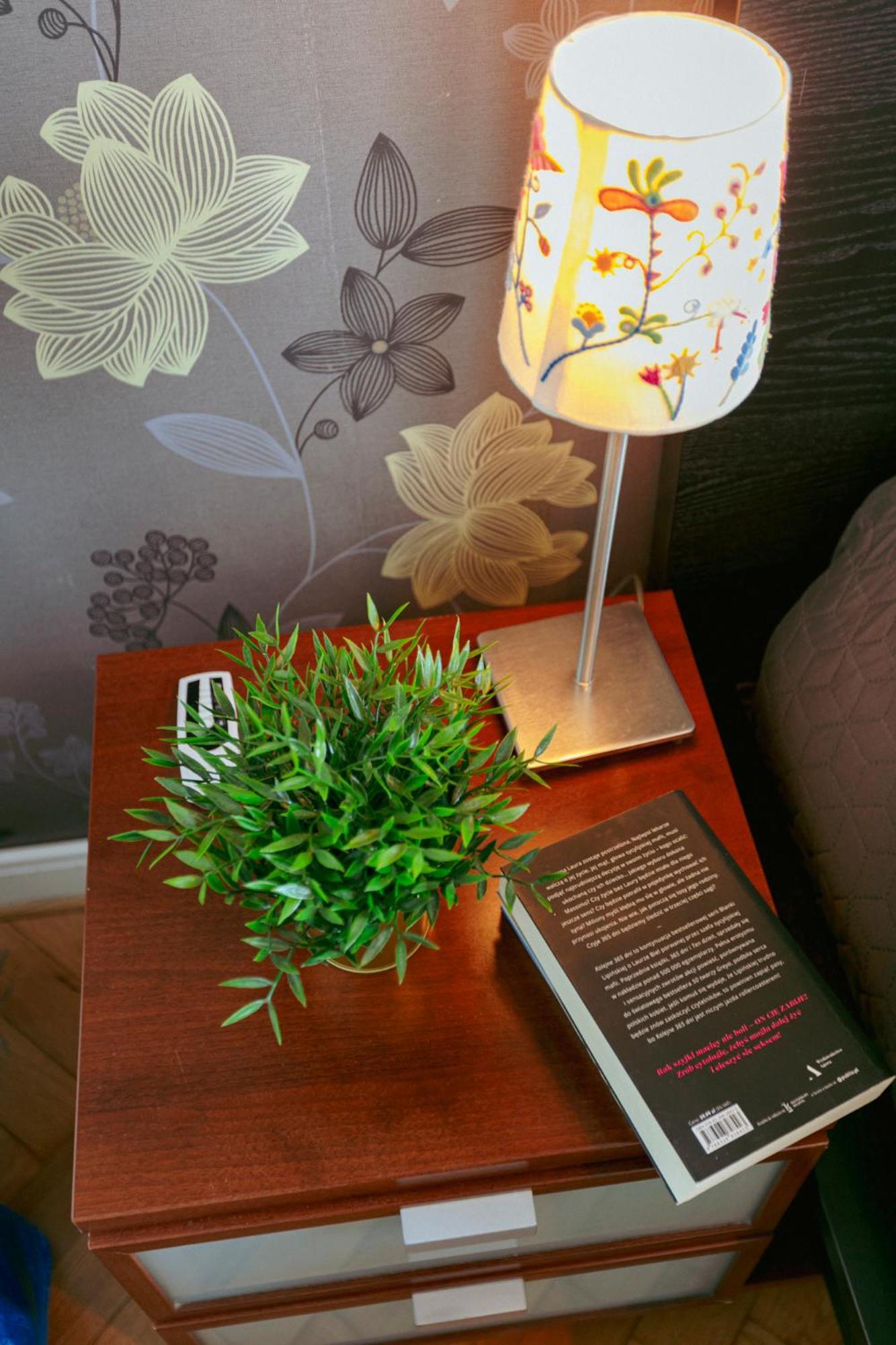 Good - Plac Konstytucji 6 - Gray Apartament Warszawa