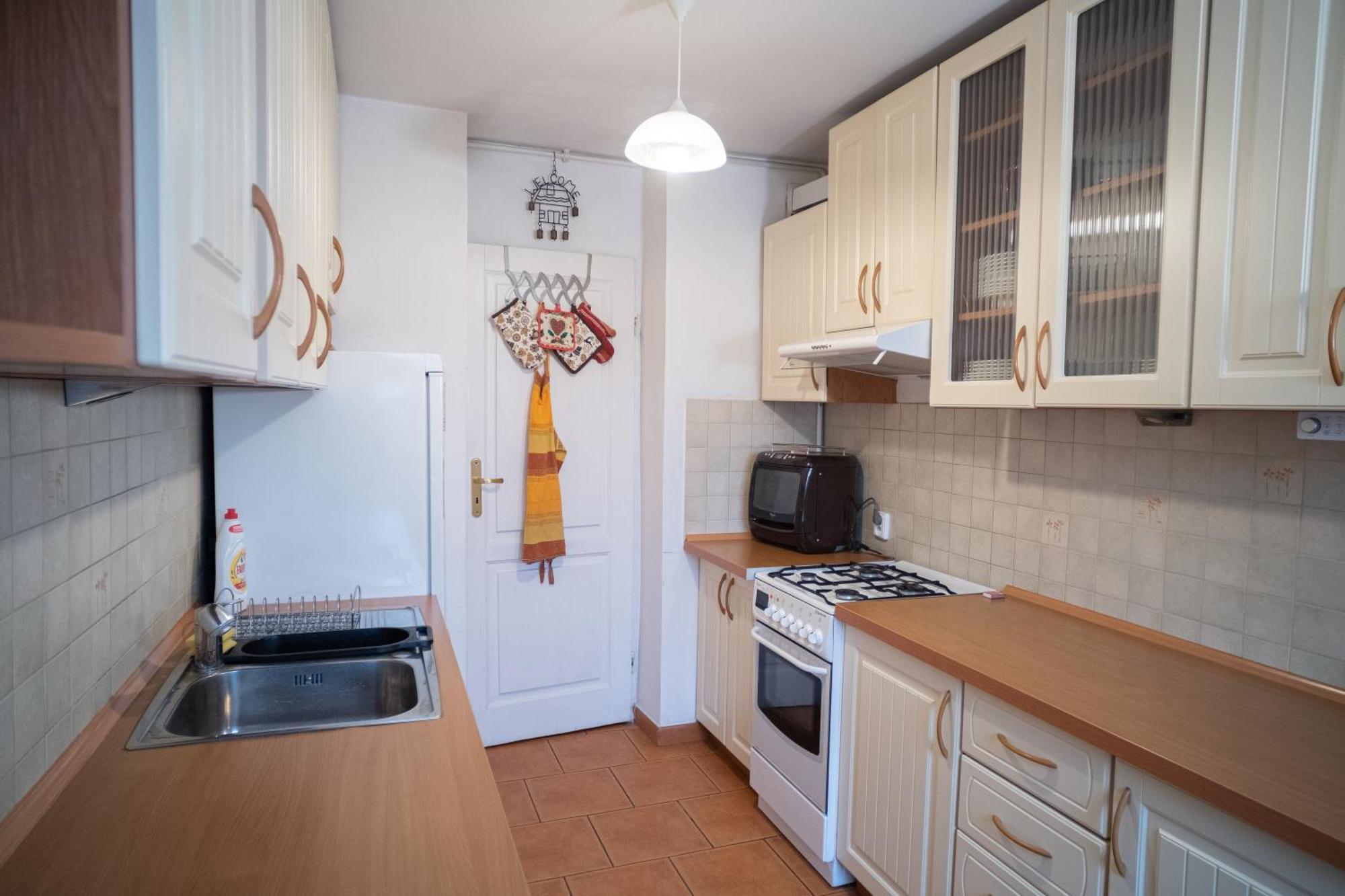 Apartrooms Near Old Town In Dnf Done Invoice