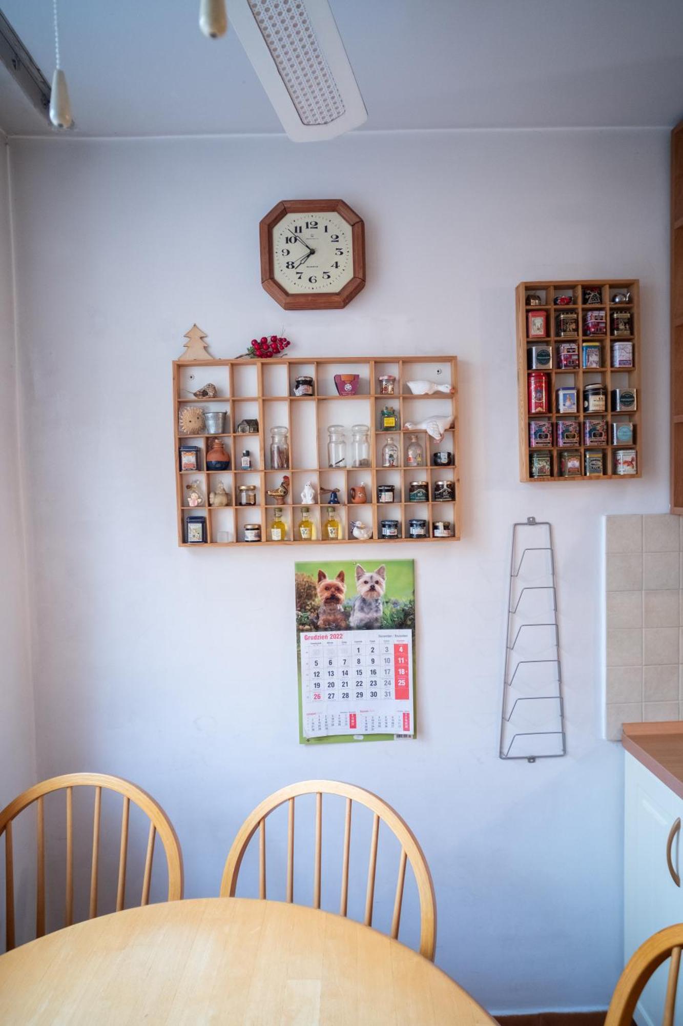 Privatunterkunft Apartrooms Near Old Town In Dnf Done Invoice
