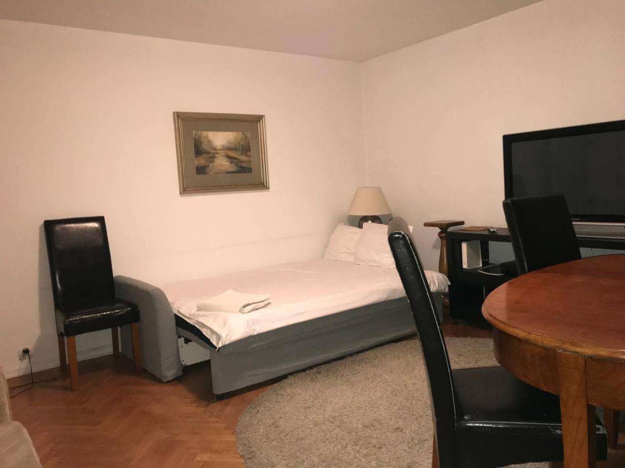 Apartrooms Near Old Town In Dnf Done Invoice Warschau