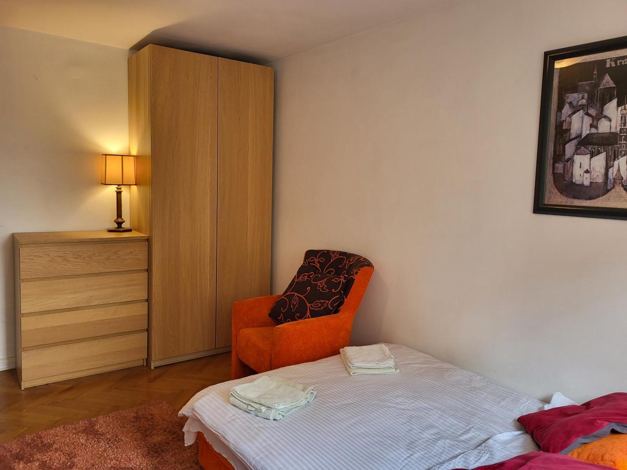 Apartrooms Near Old Town In Dnf Done Invoice Privatunterkunft *