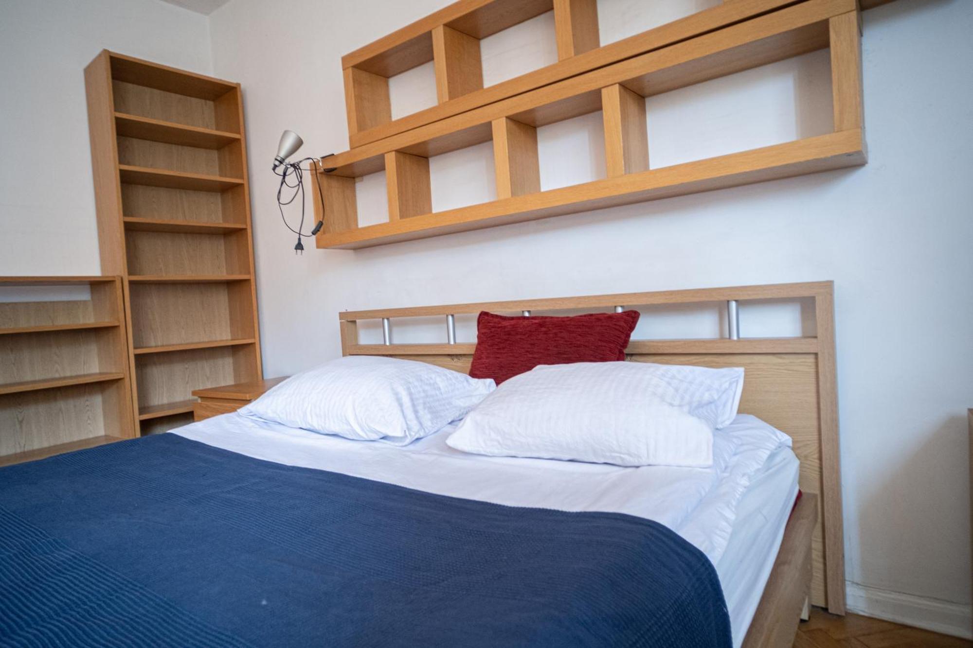 Apartrooms Near Old Town In Dnf Done Invoice