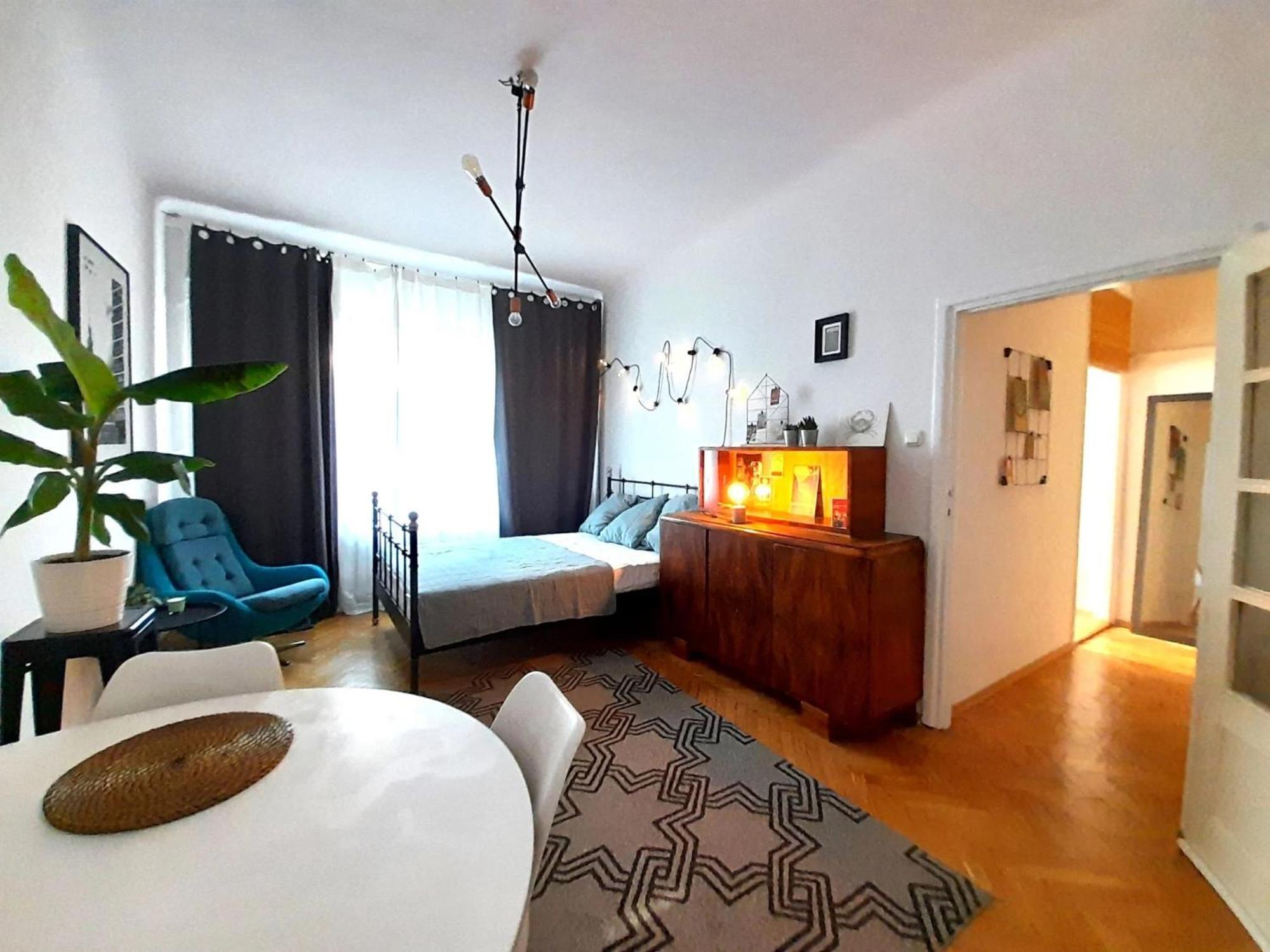 Apartment Przytulne Mieszkanie W Kamienicy Na Pradze