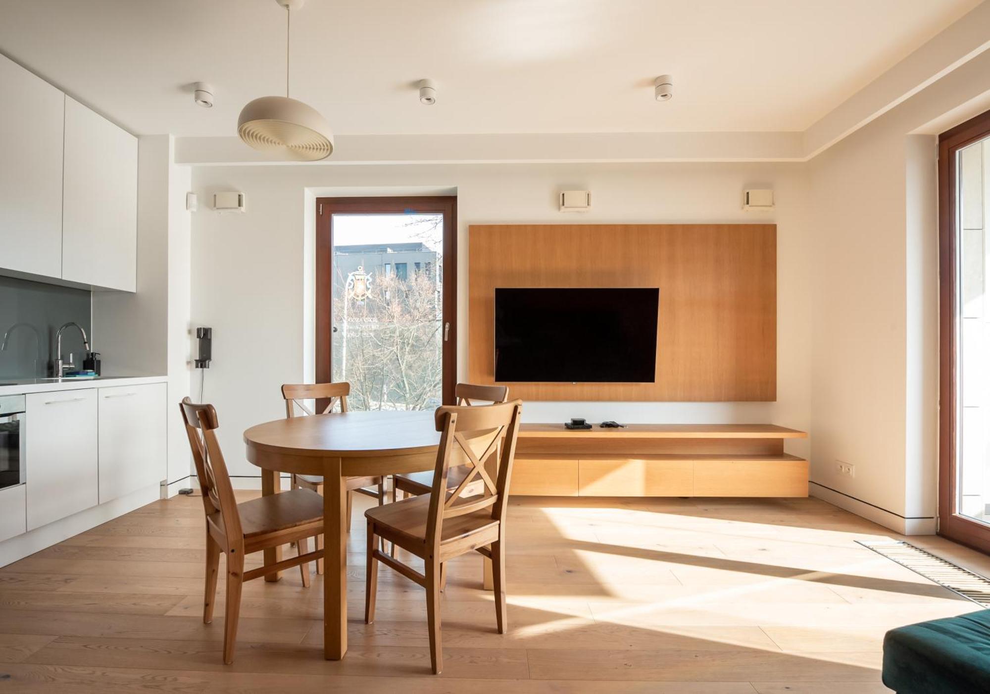 Solec Cristal Apartment *