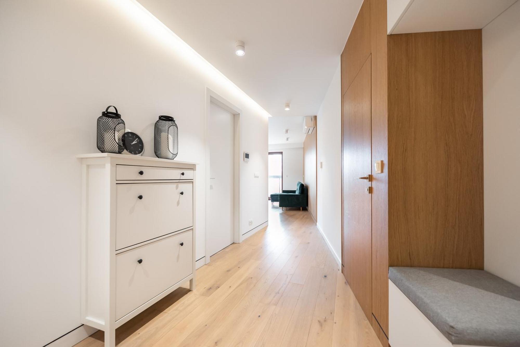 Solec Cristal Apartment Warsaw