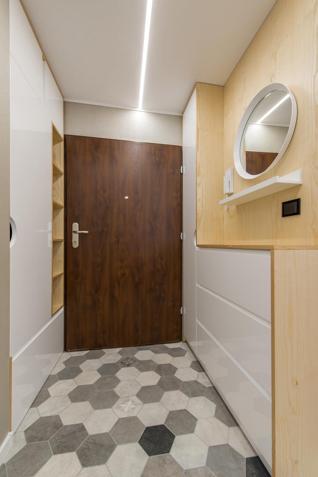 Cybernetyki 2c P&o Serviced Apartment *