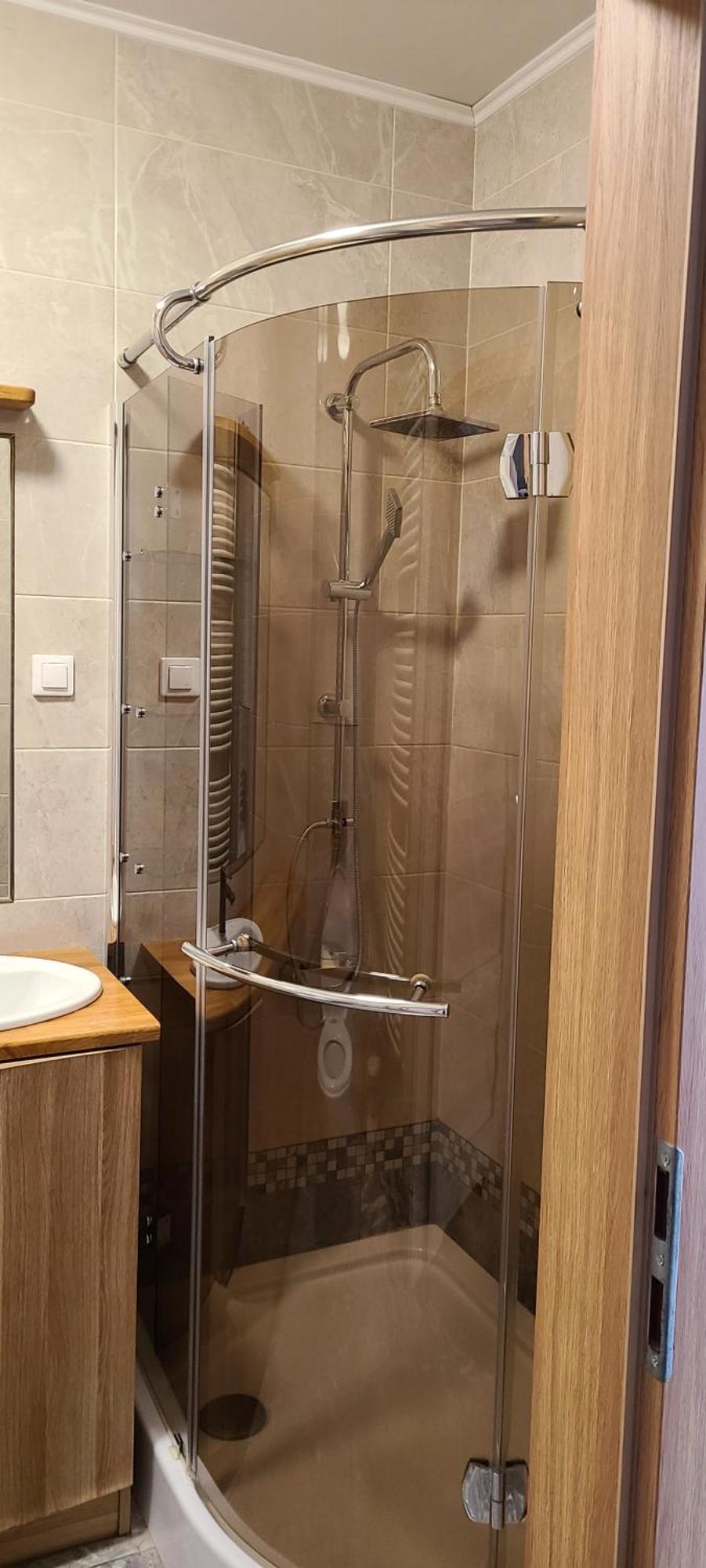 Wellsituated 1 Bedroom In Freeparking Apartment *