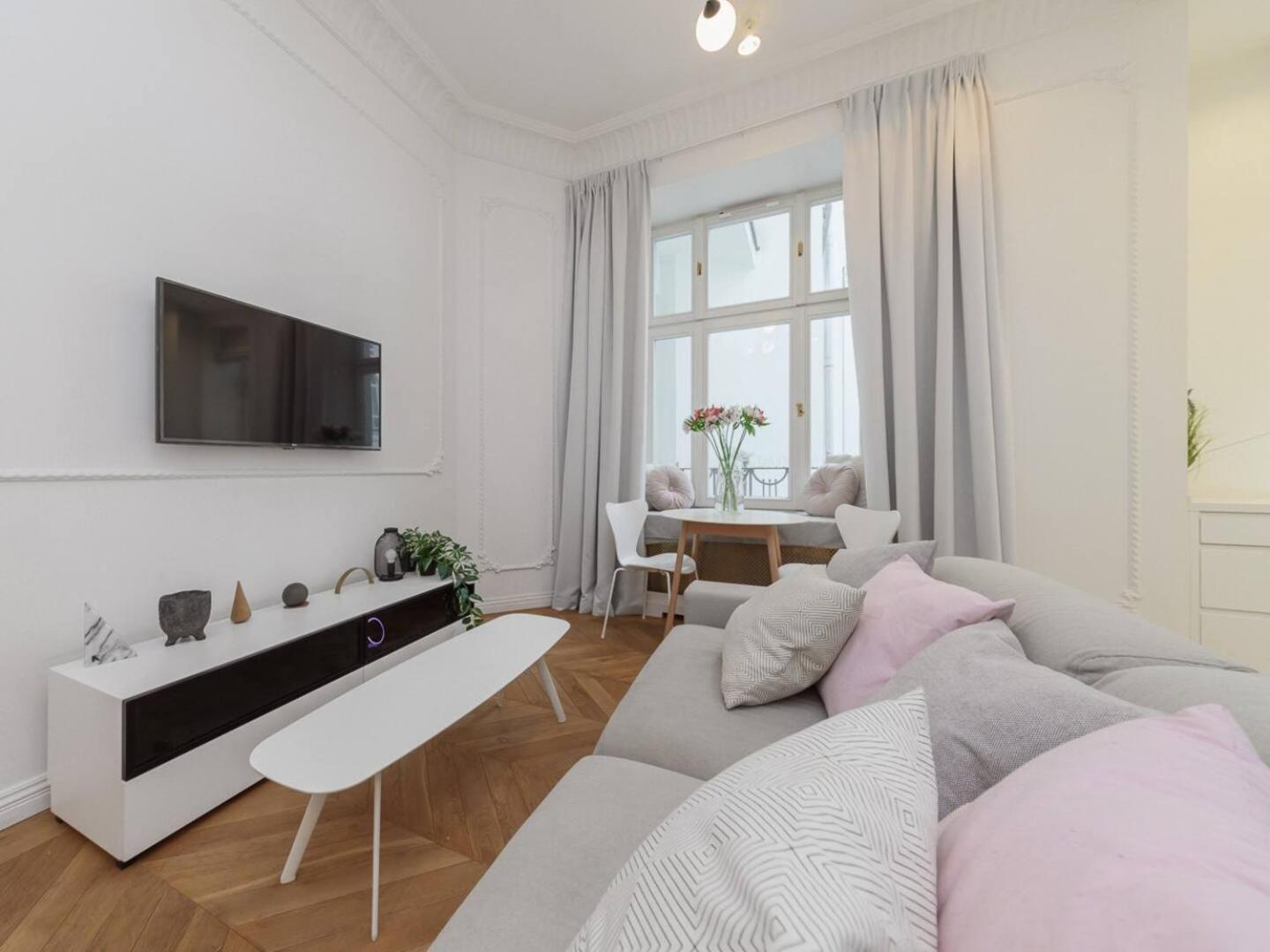 Elegance Poznanska 16 Premium Apartment