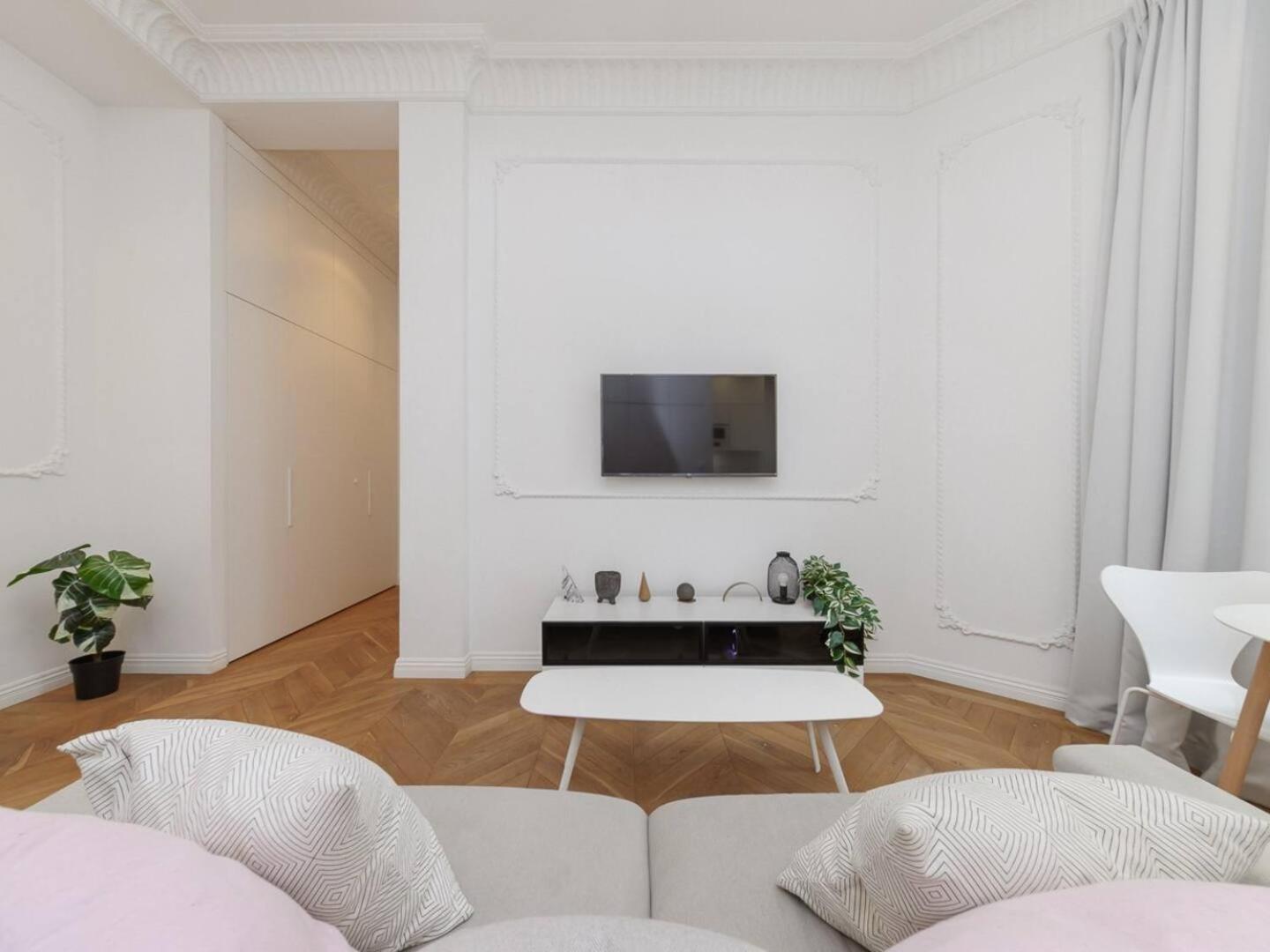 Apartment Elegance Poznanska 16 Premium *