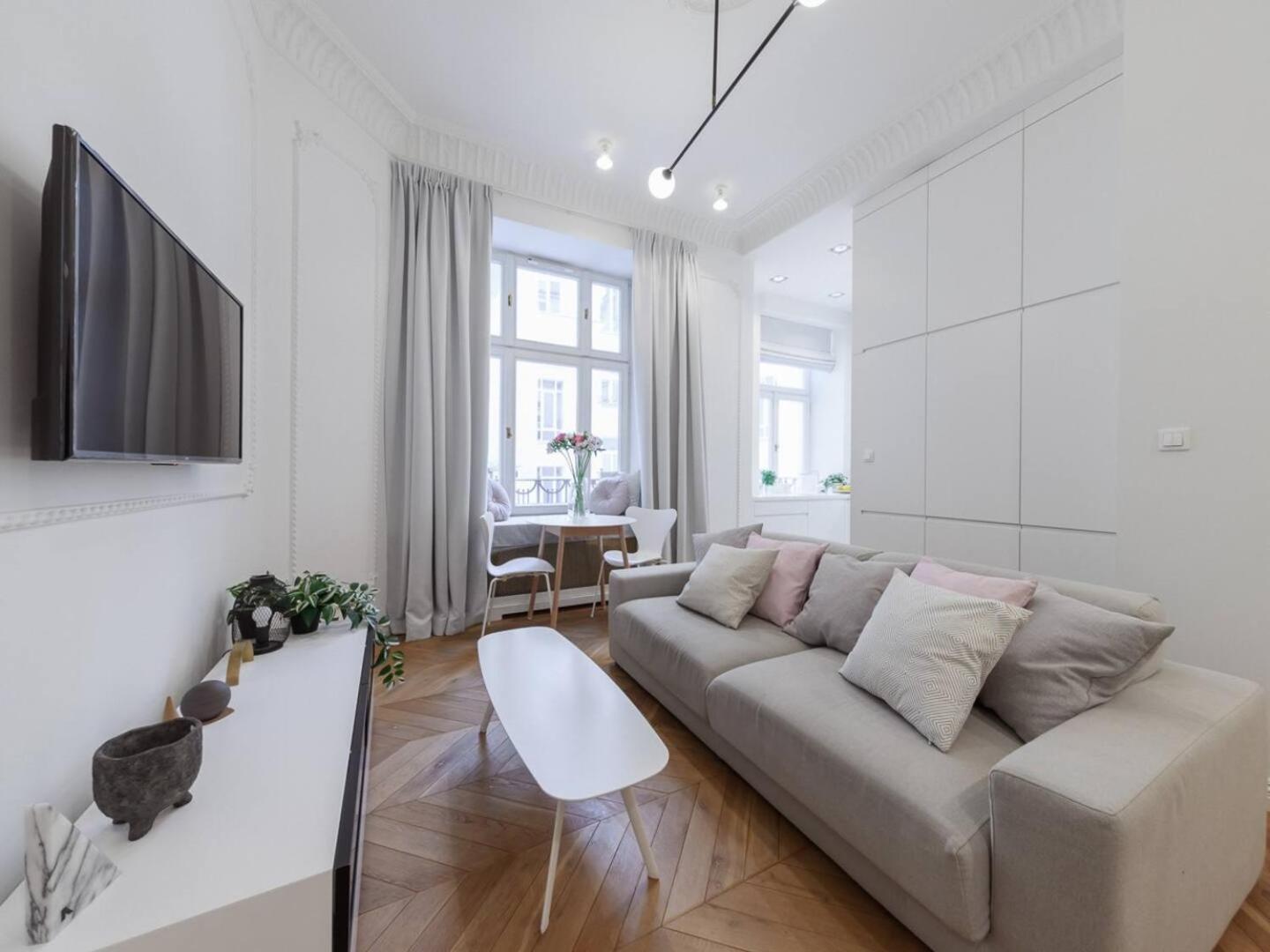 Elegance Poznanska 16 Premium * Warsaw