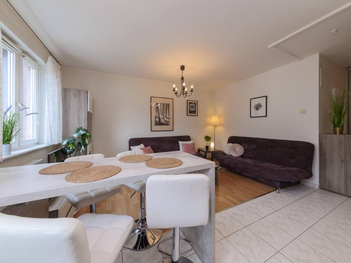Sugar Plum Bielany Apartment