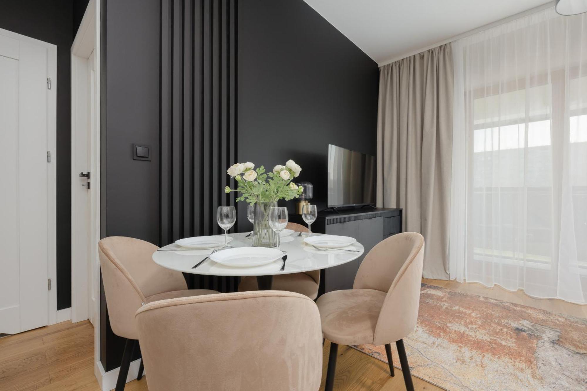Apartment Cozy With Air Conditioner And Parking By Renters *