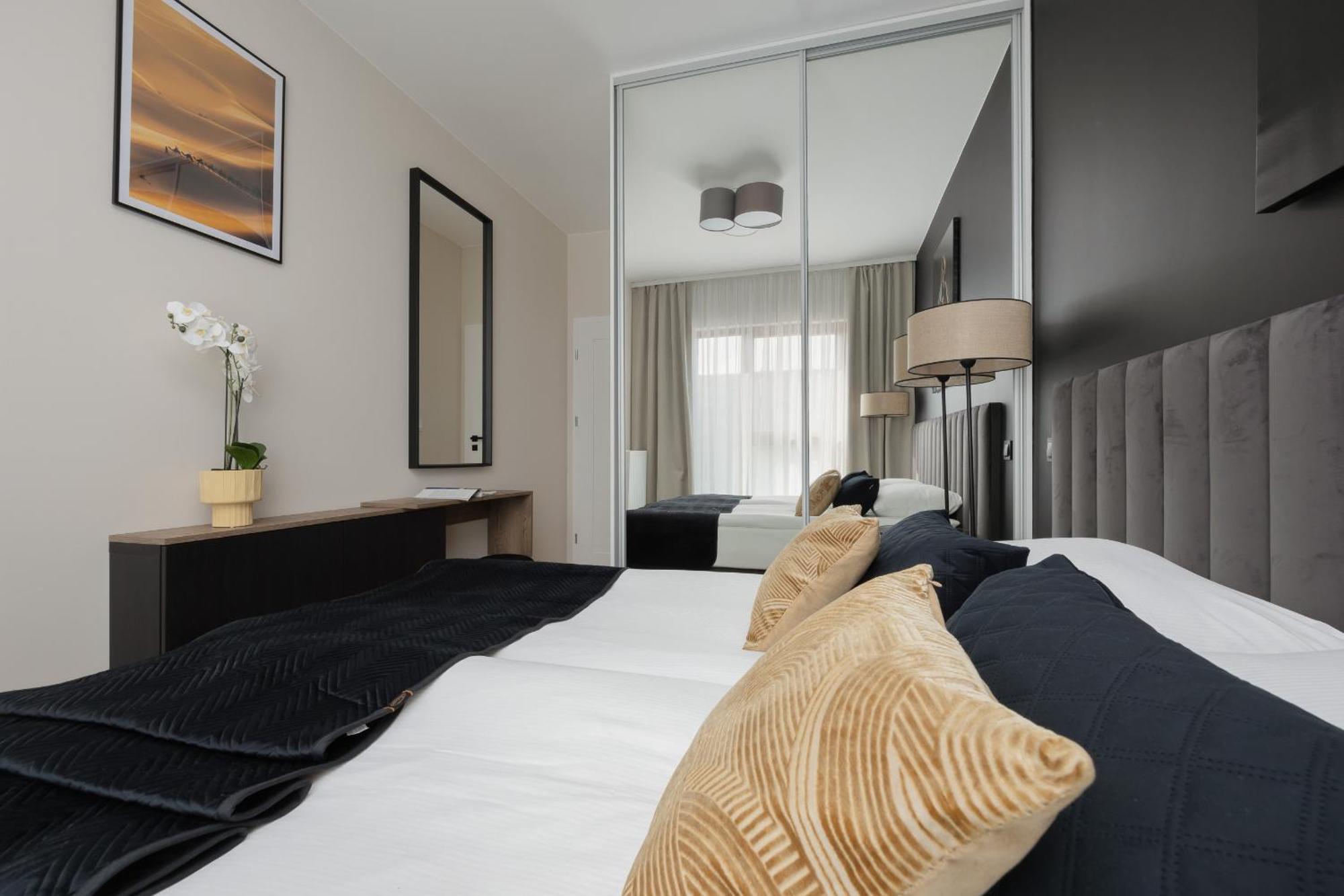Apartment Cozy With Air Conditioner And Parking By Renters *