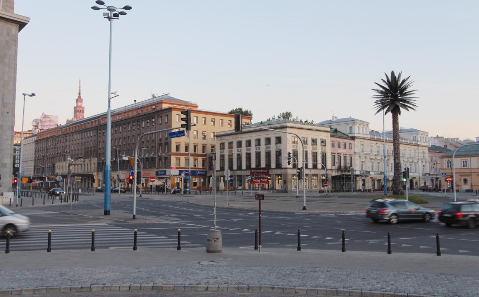 Hostel Chmielna 5 Rooms&apartments
