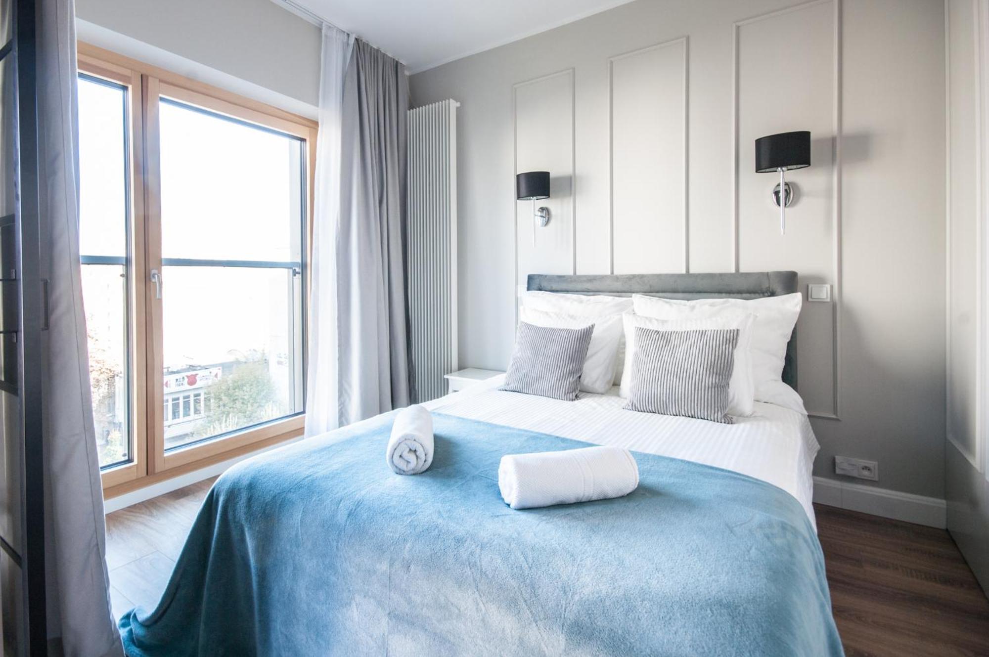 Vipwarsawapartments Sapphire Mennica *