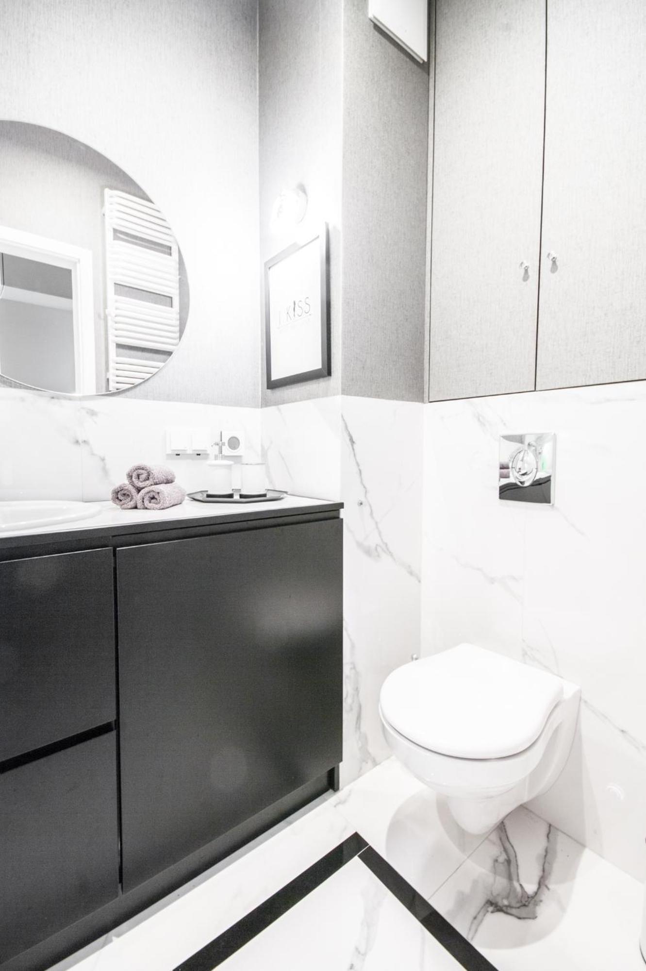 Vipwarsawapartments Sapphire Mennica Apartment Warsaw