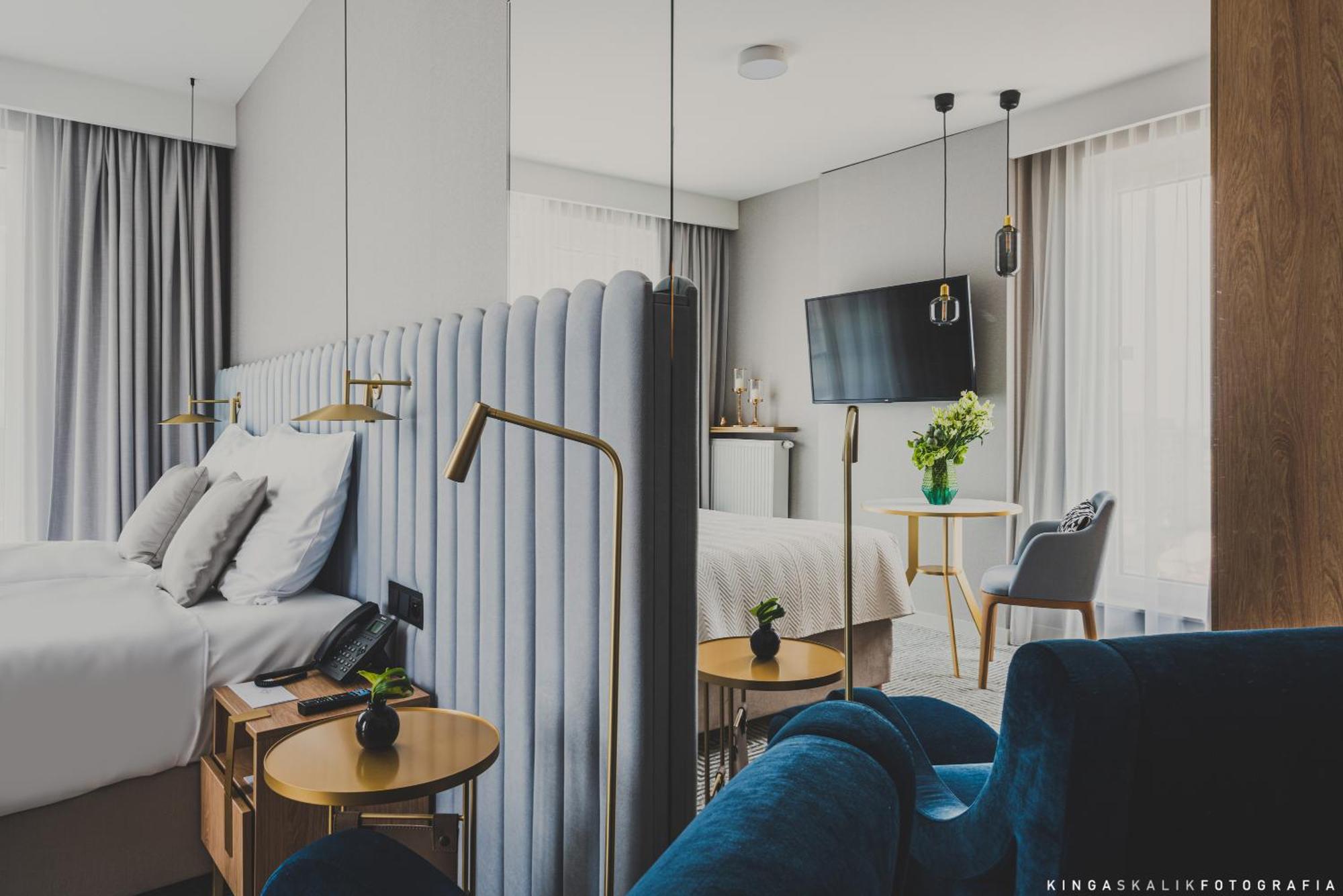 Royal Tulip Centre Aparthotel 5*