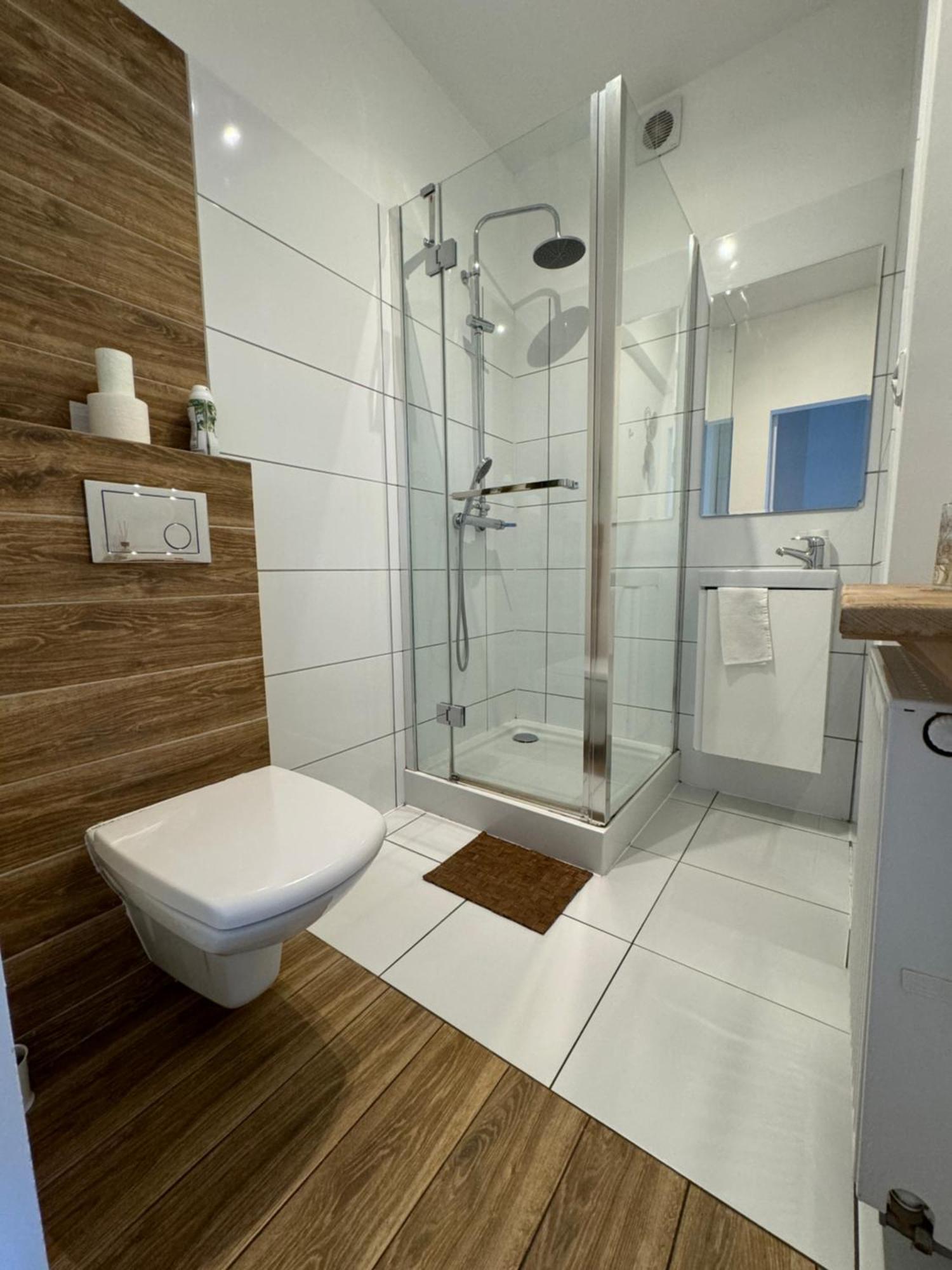 White House Apartament