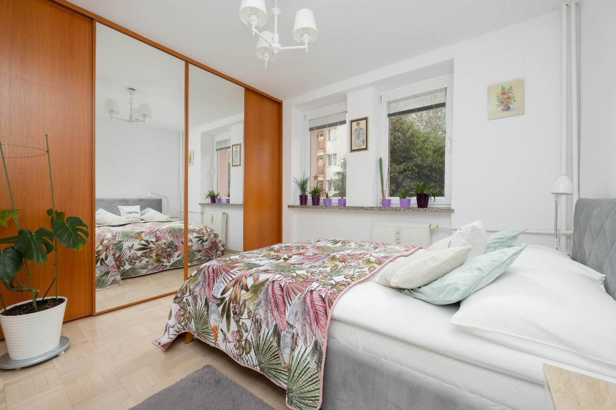 Okopowa Rodzinny Z Balkonem By Renters Căn hộ