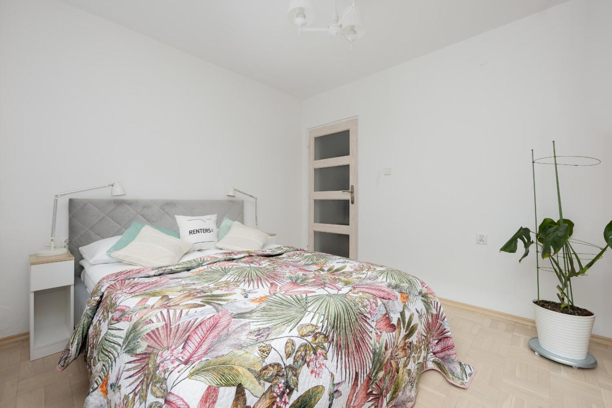 Okopowa Rodzinny Z Balkonem By Renters Warsaw