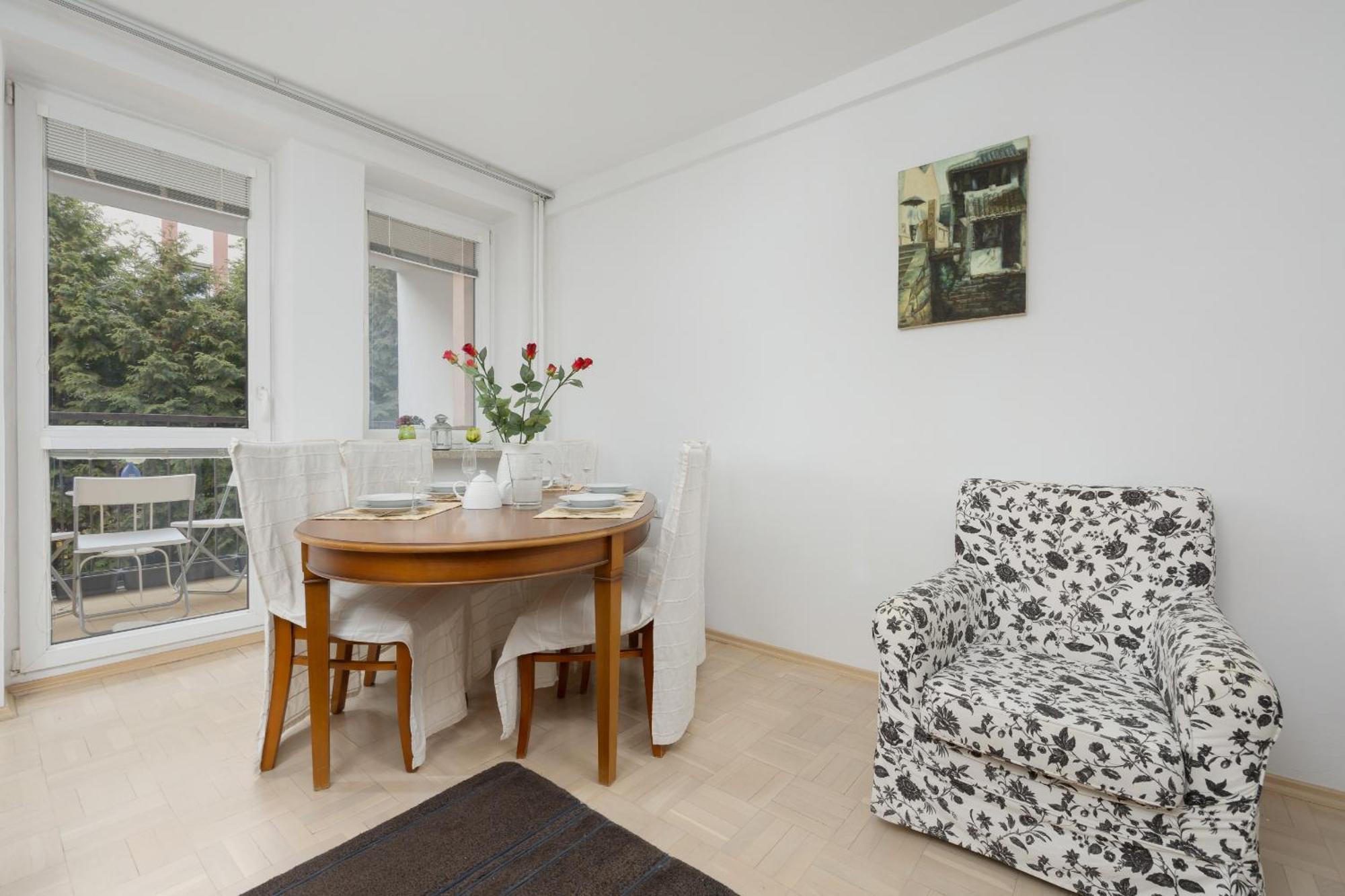 Căn hộ Okopowa Rodzinny Z Balkonem By Renters Warsaw