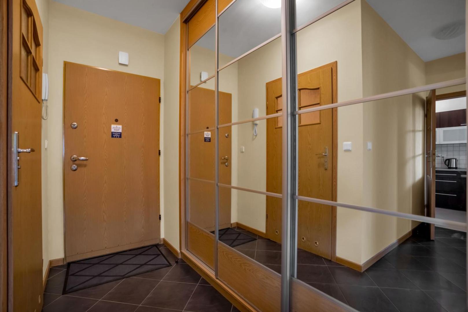 Apartment Mokotow - Balcony, Parking - By Rentujemy *