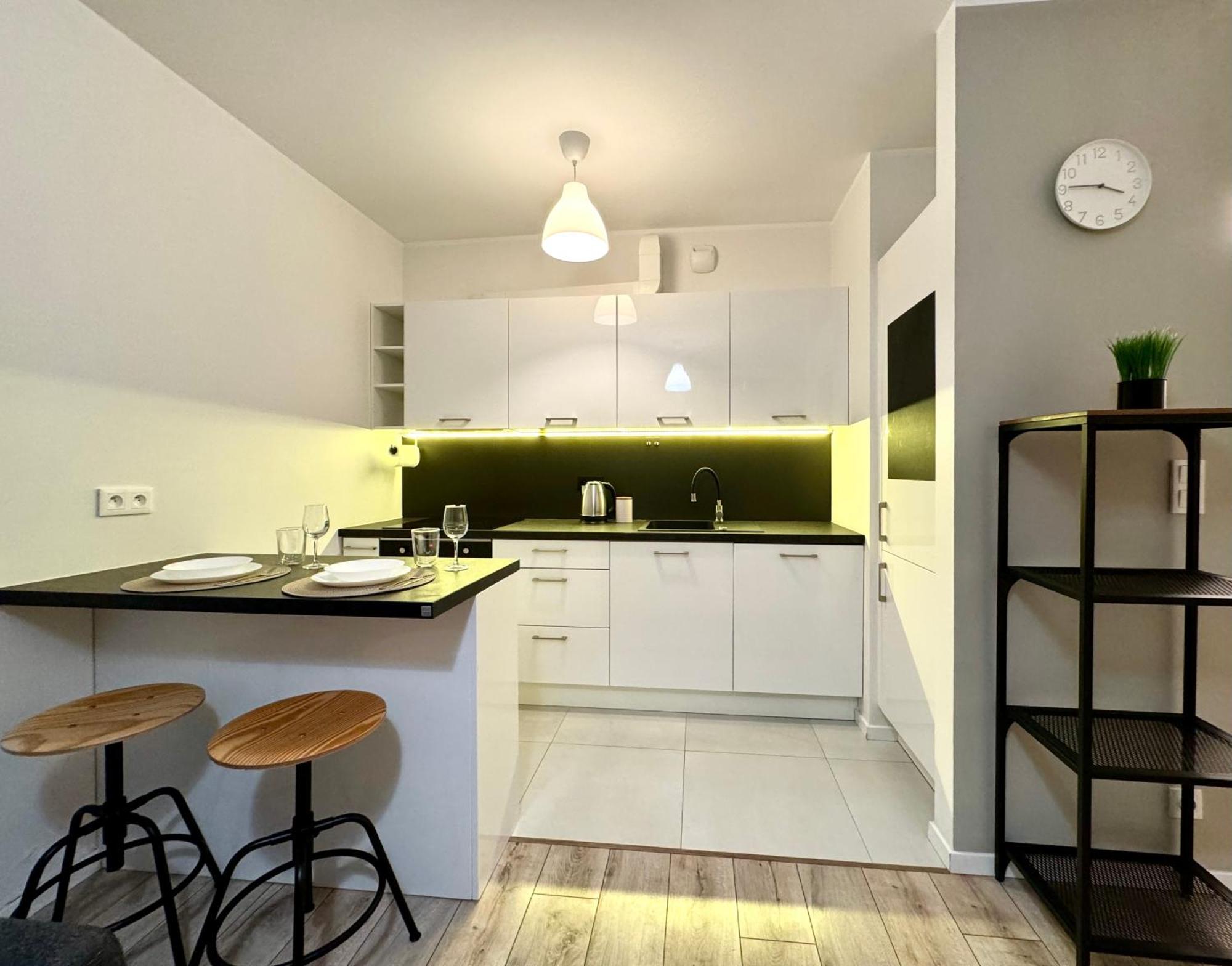 Apartment K22 Komputerowa 7 Chopin Airport *