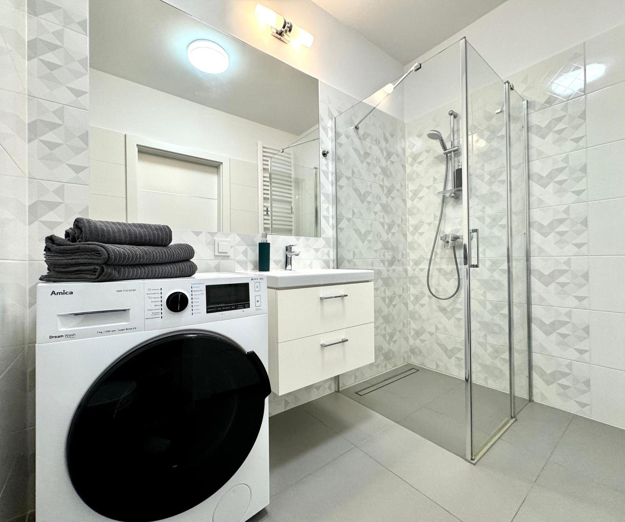 Apartment K22 Komputerowa 7 Chopin Airport *