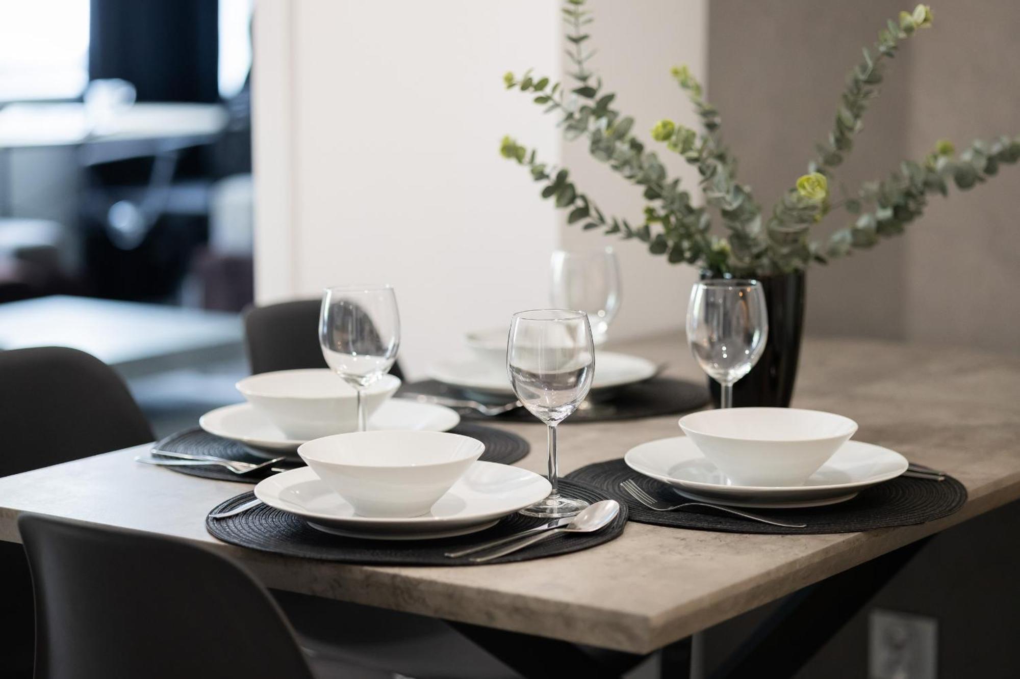 Apartment Elegant Muranow Ideal For Remote Work By Renters
