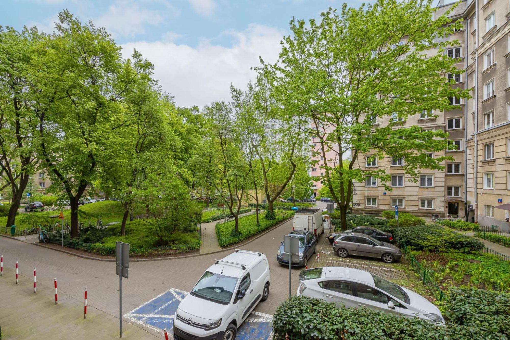 Apartment Elegant Muranow Ideal For Remote Work By Renters Warschau