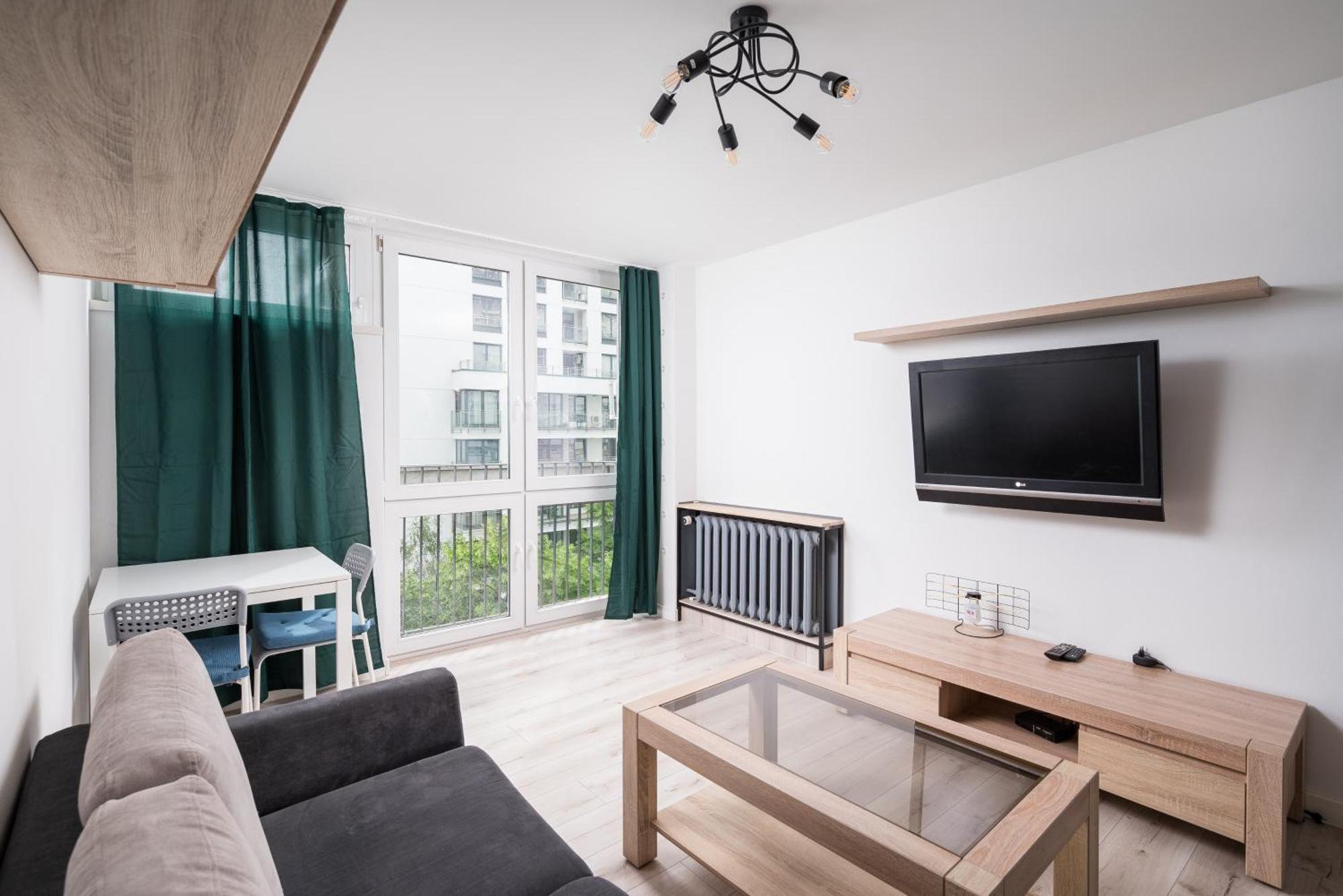 Apartment Park Mirowski Homely