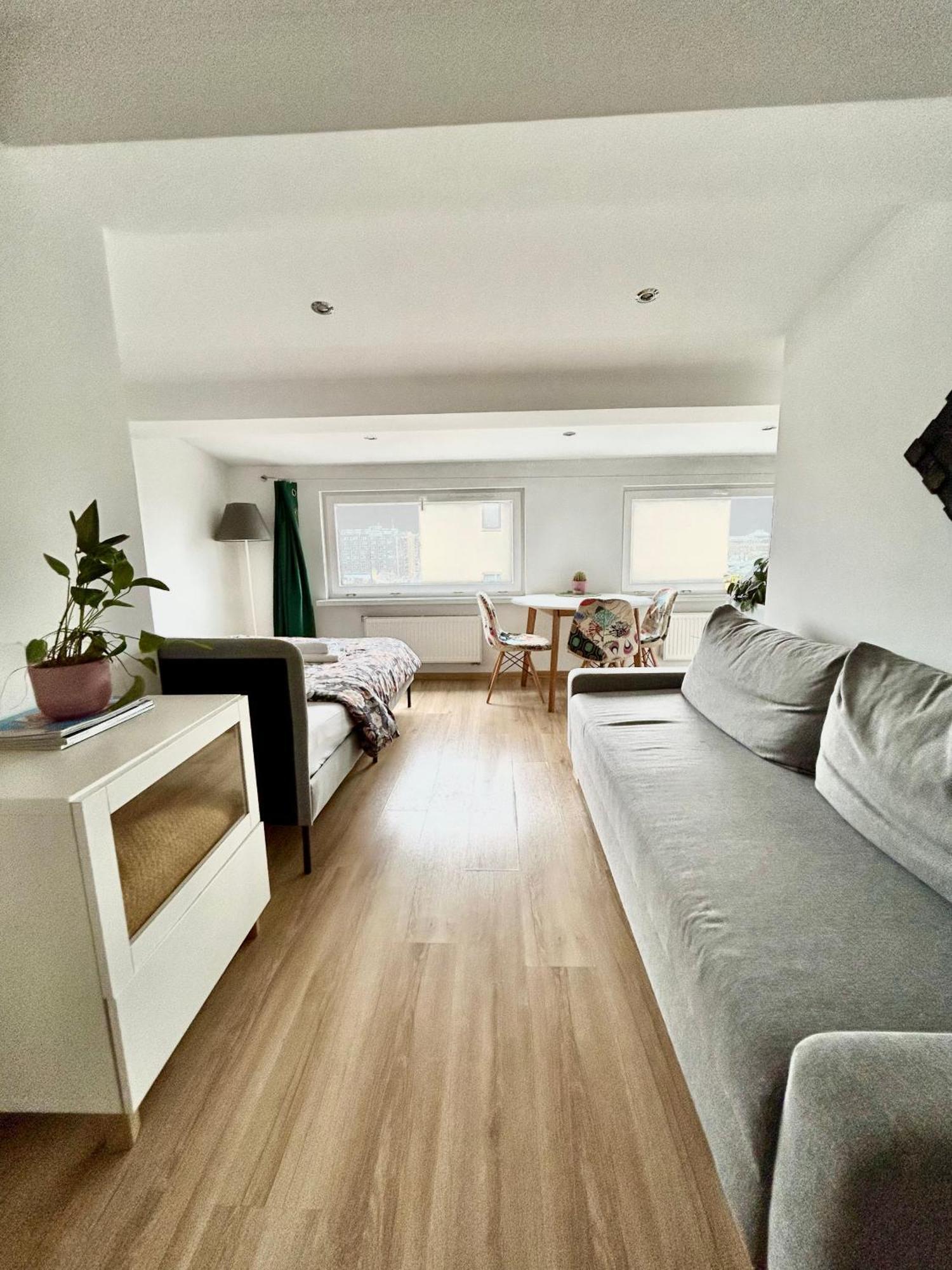 Komfortowe Studio W Doskonalej Lokalizacji Apartment