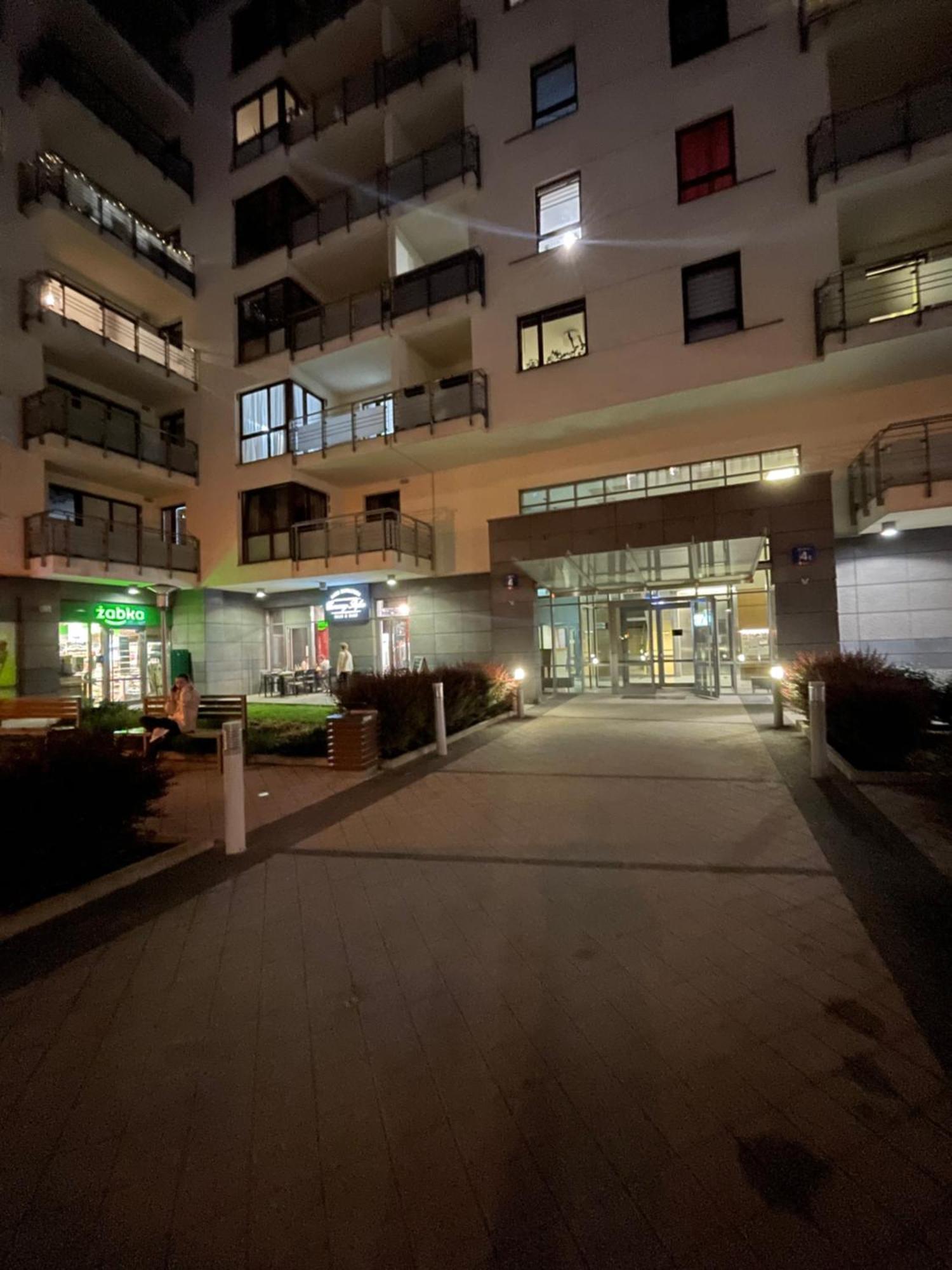 Gieldowa 4 Business Stock Apartment Warsaw