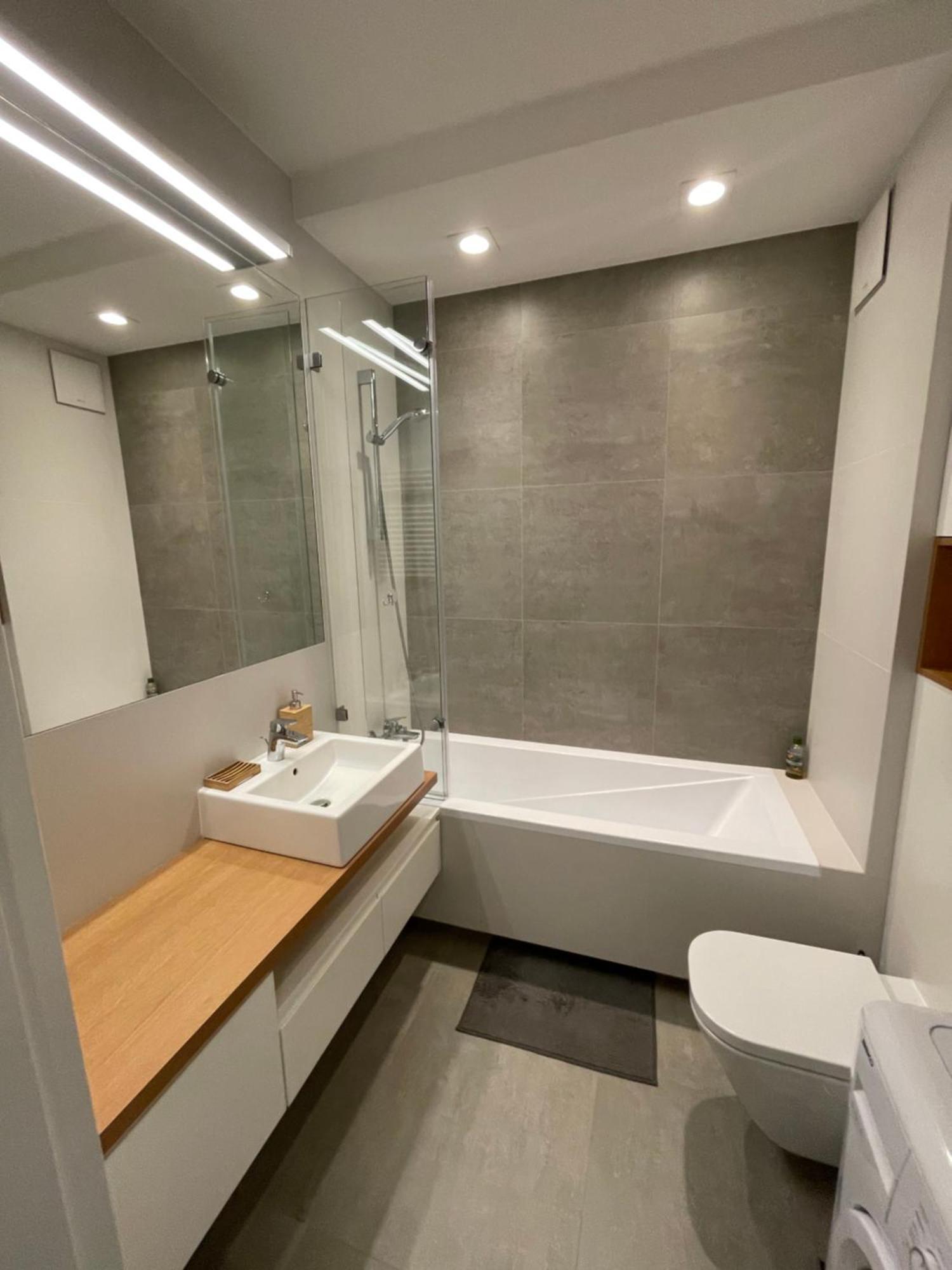 Gieldowa 4 Business Stock Apartment Warsaw